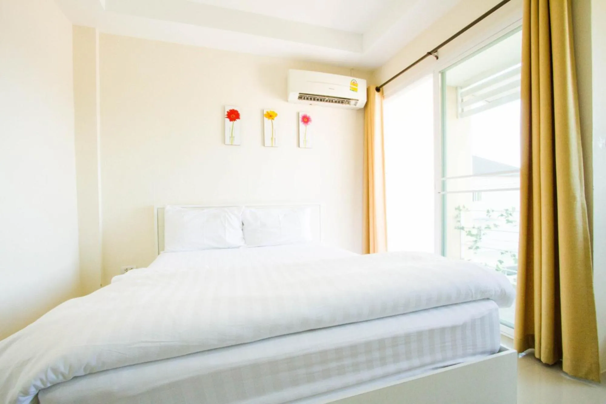 Bedroom, Bed in Lotus Suite Hua Hin