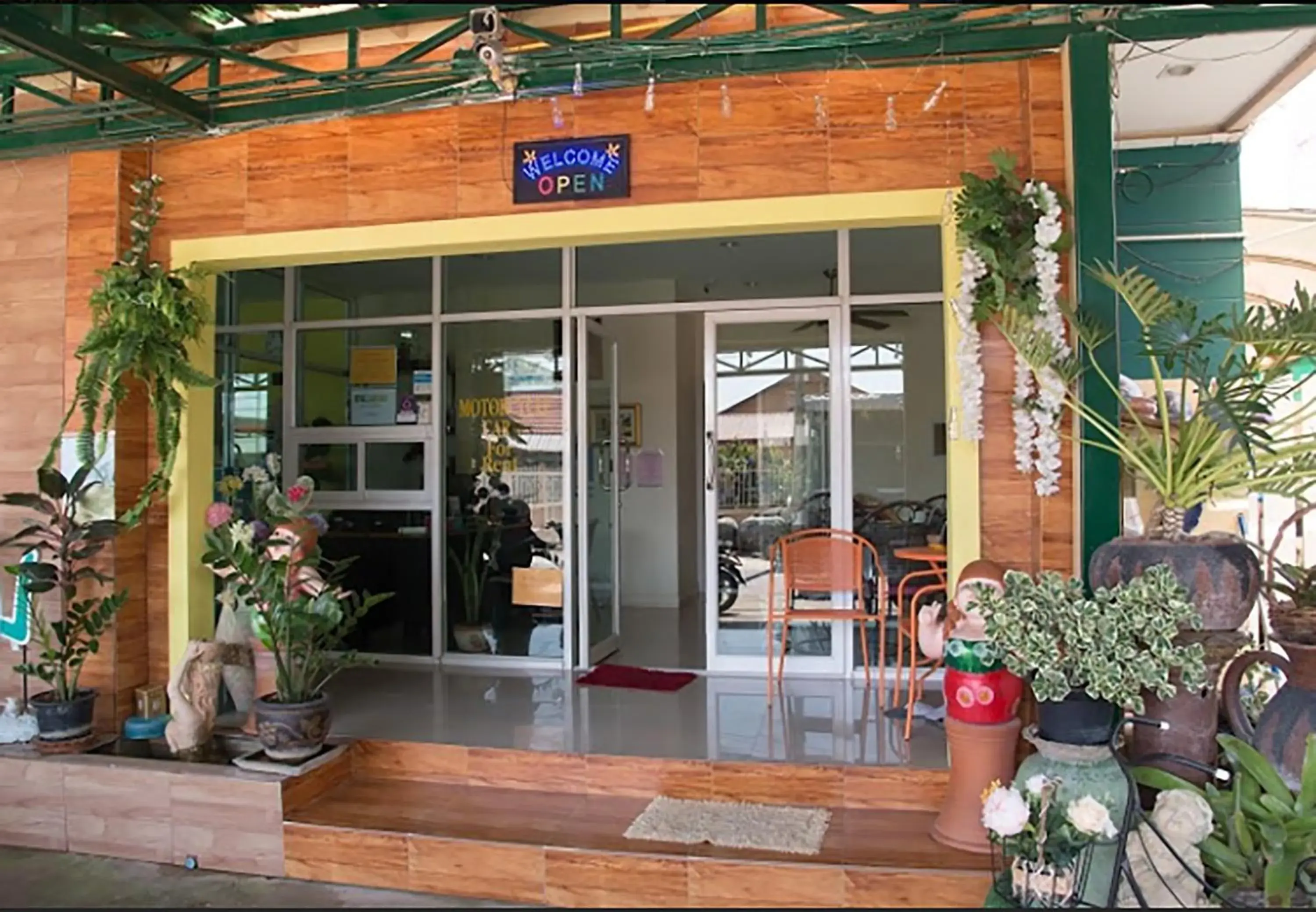 Facade/entrance in Lotus Suite Hua Hin Facade/entrance in Lotus Suite Hua Hin