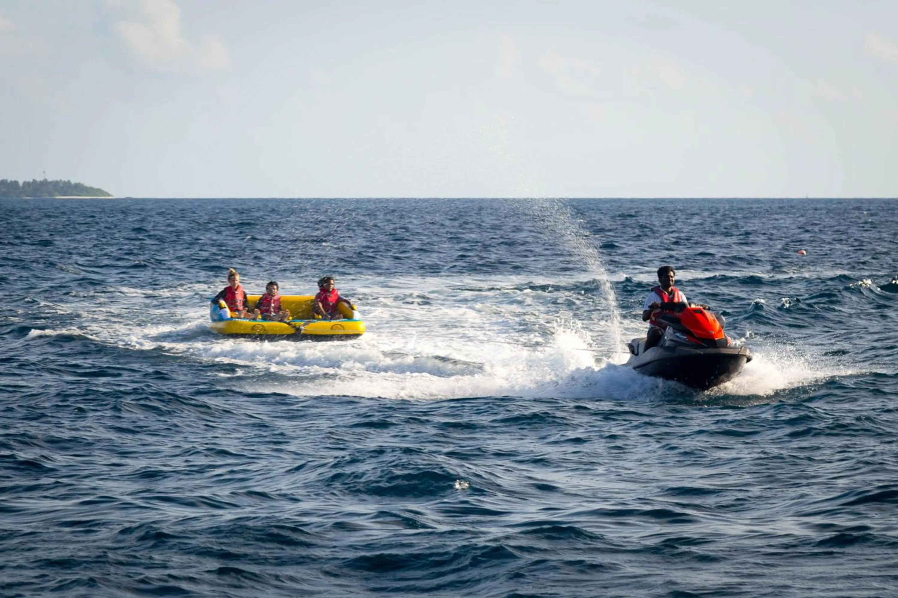 Activities in Eriyadu Island Resort