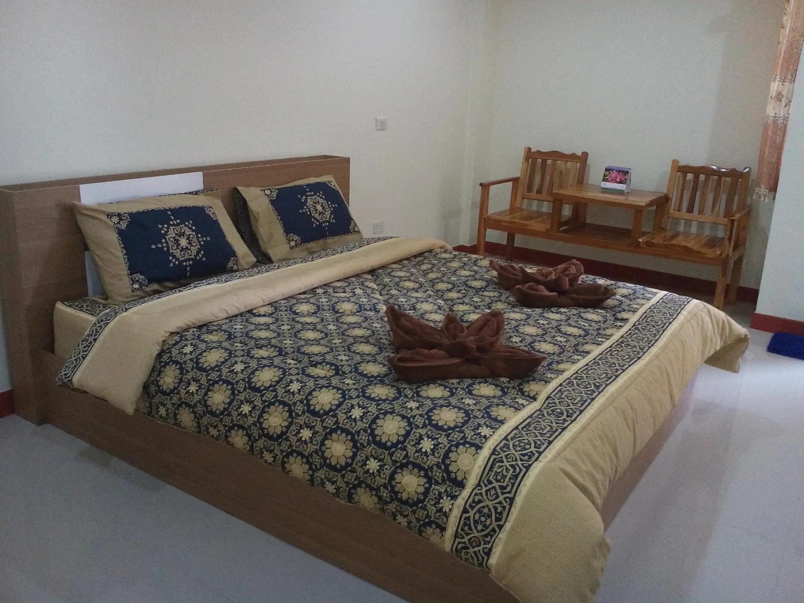 Bed in P and P Place