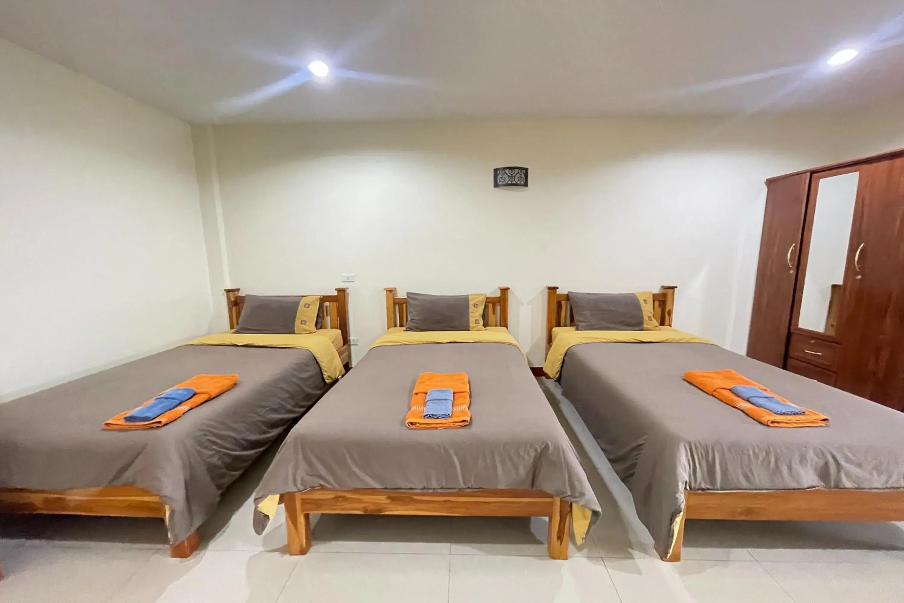 Standard Triple Room in P&P Place Standard Triple Room in P&P Place