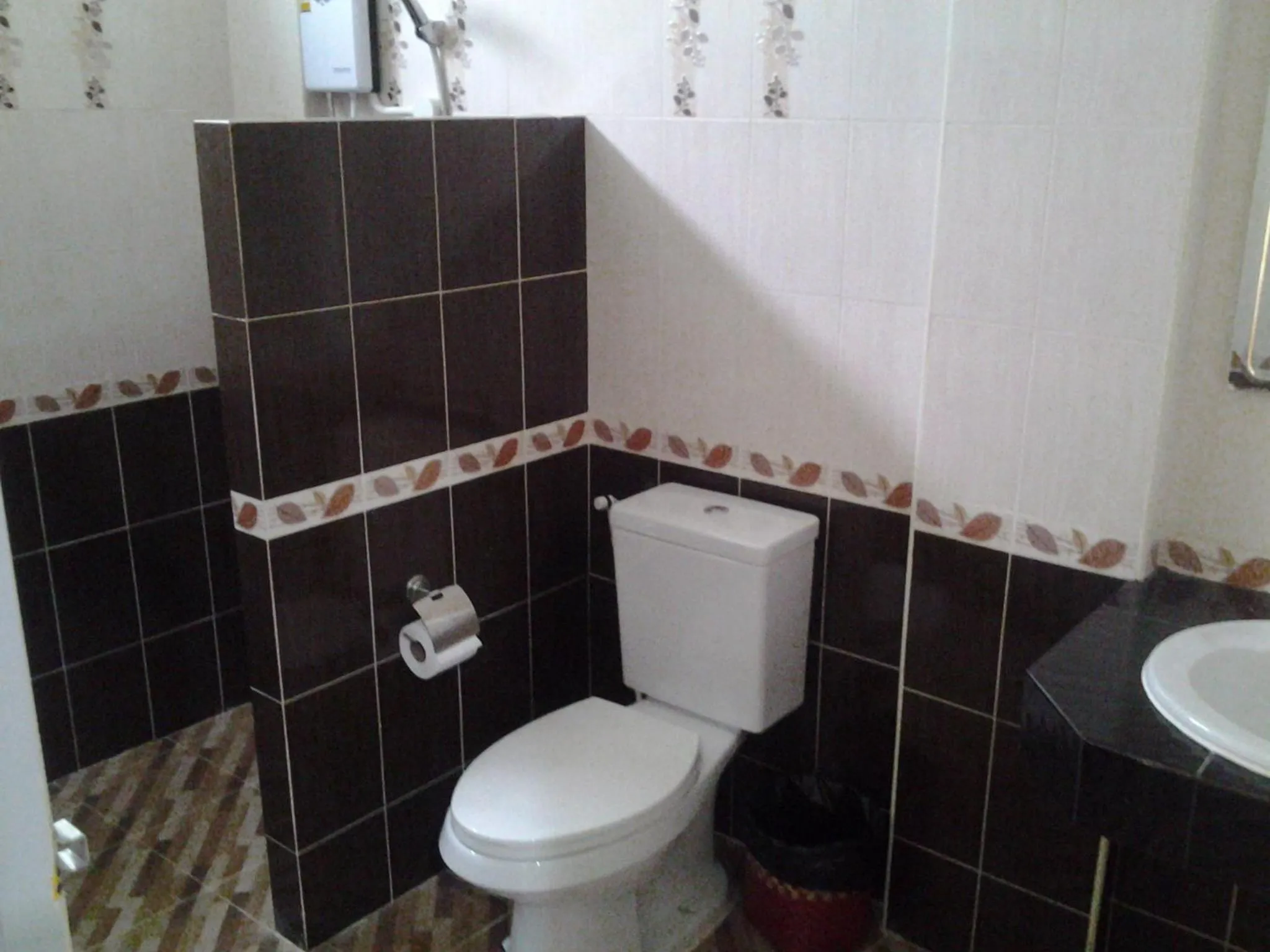 Bathroom in P and P Place