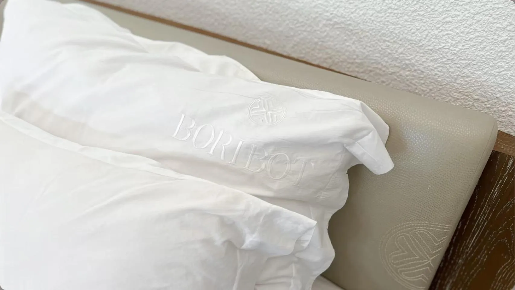 Bed in Boribot Pool Resort