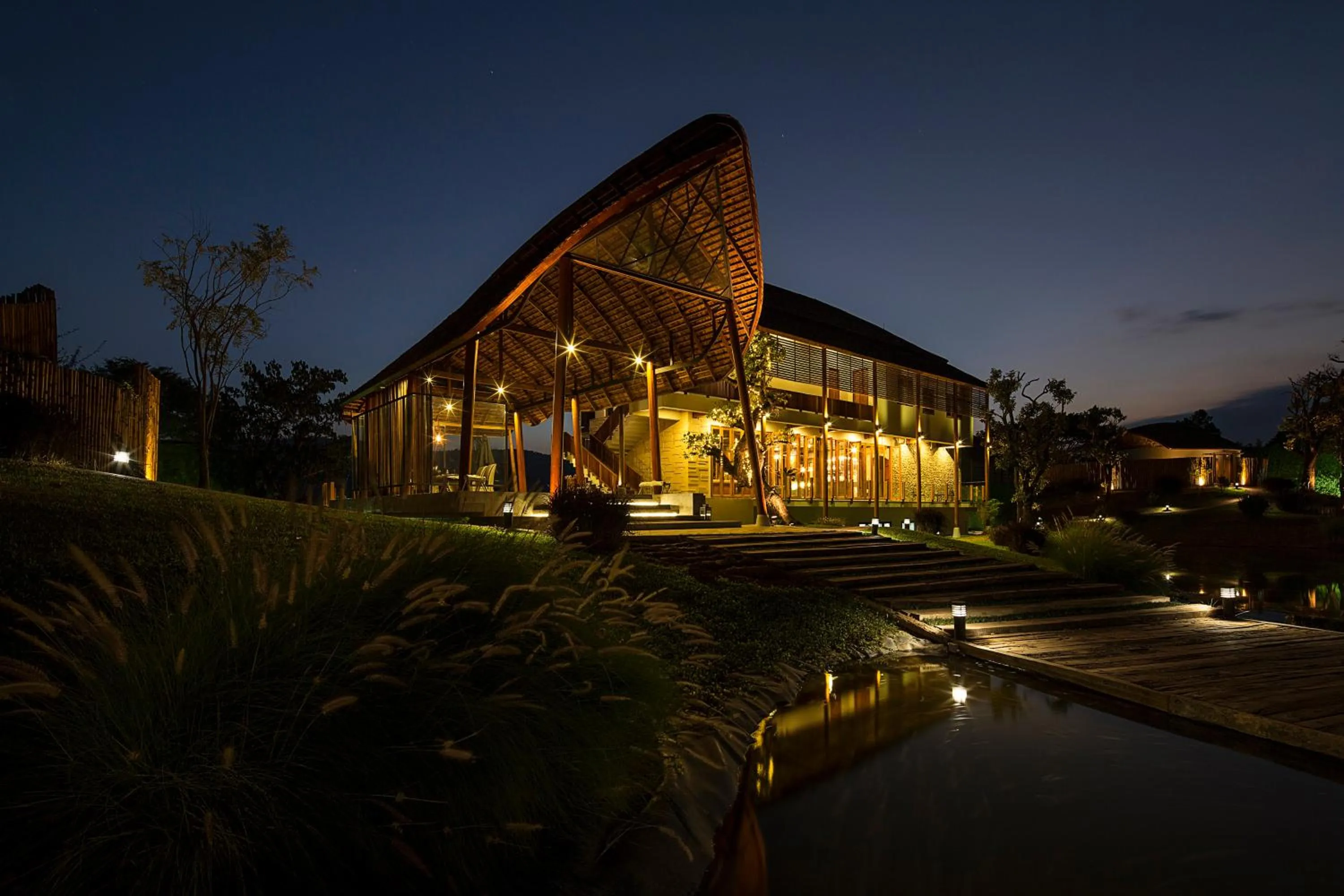 Facade/entrance in Boribot Pool Resort