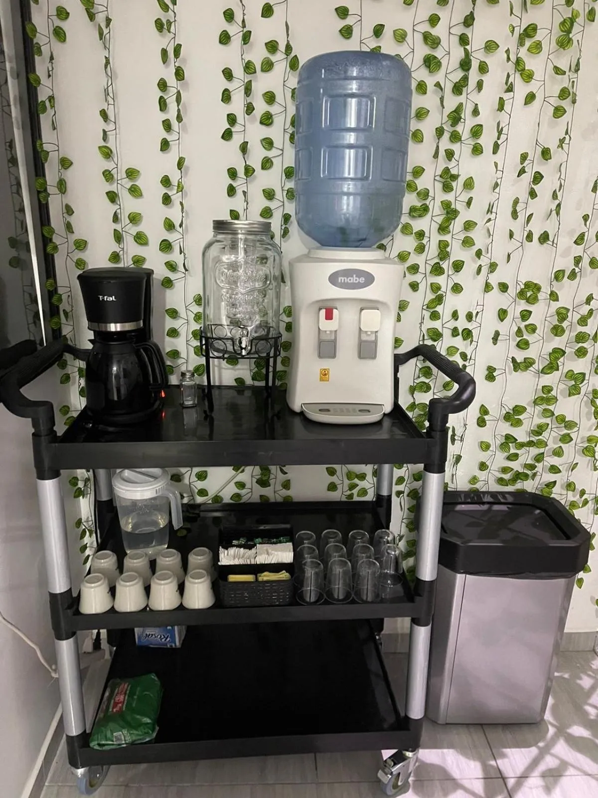 Coffee/tea facilities in Hotel boutique Olaya 54