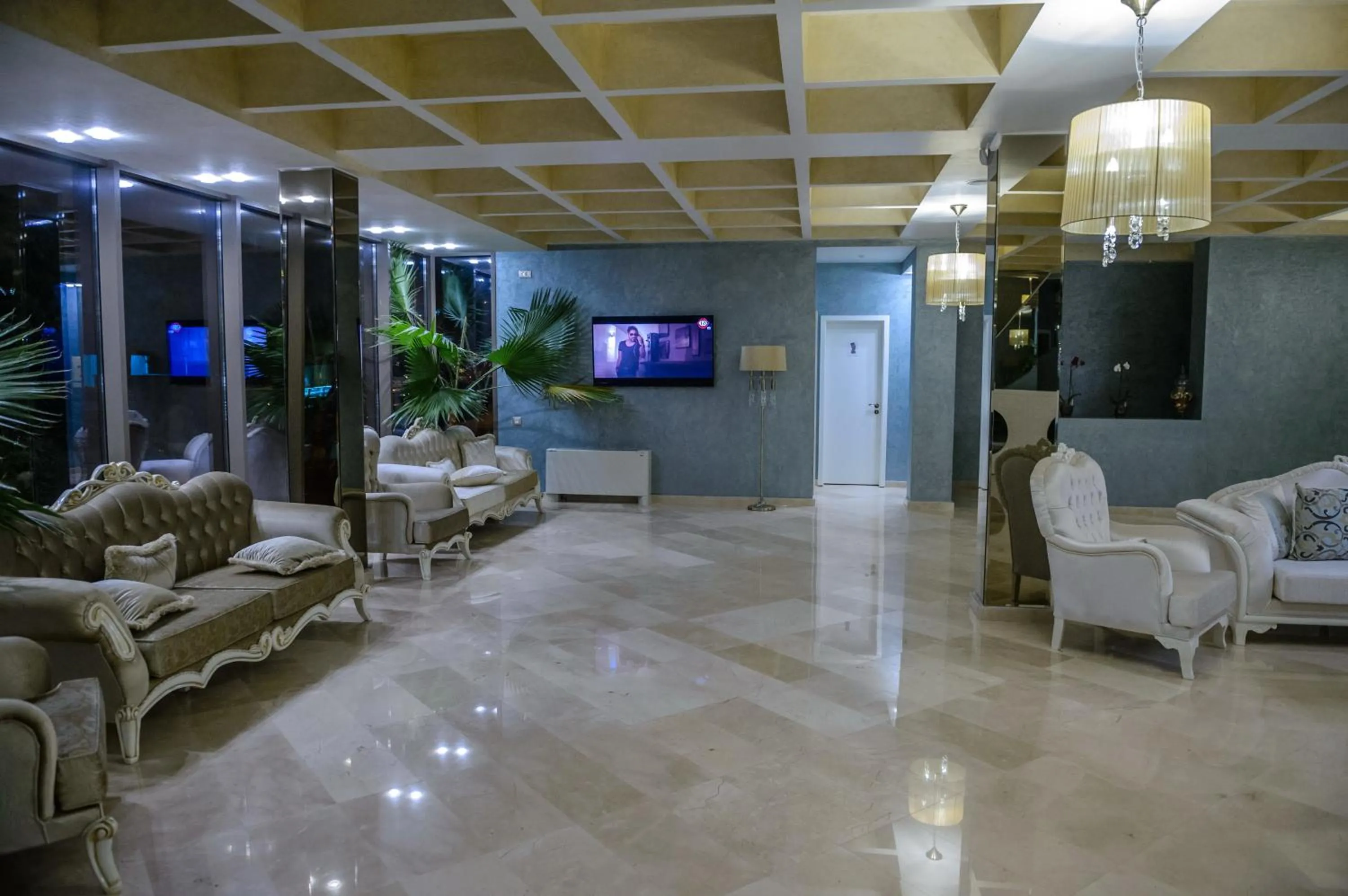 Communal lounge/ TV room in Hotel Turquoise All Inclusive