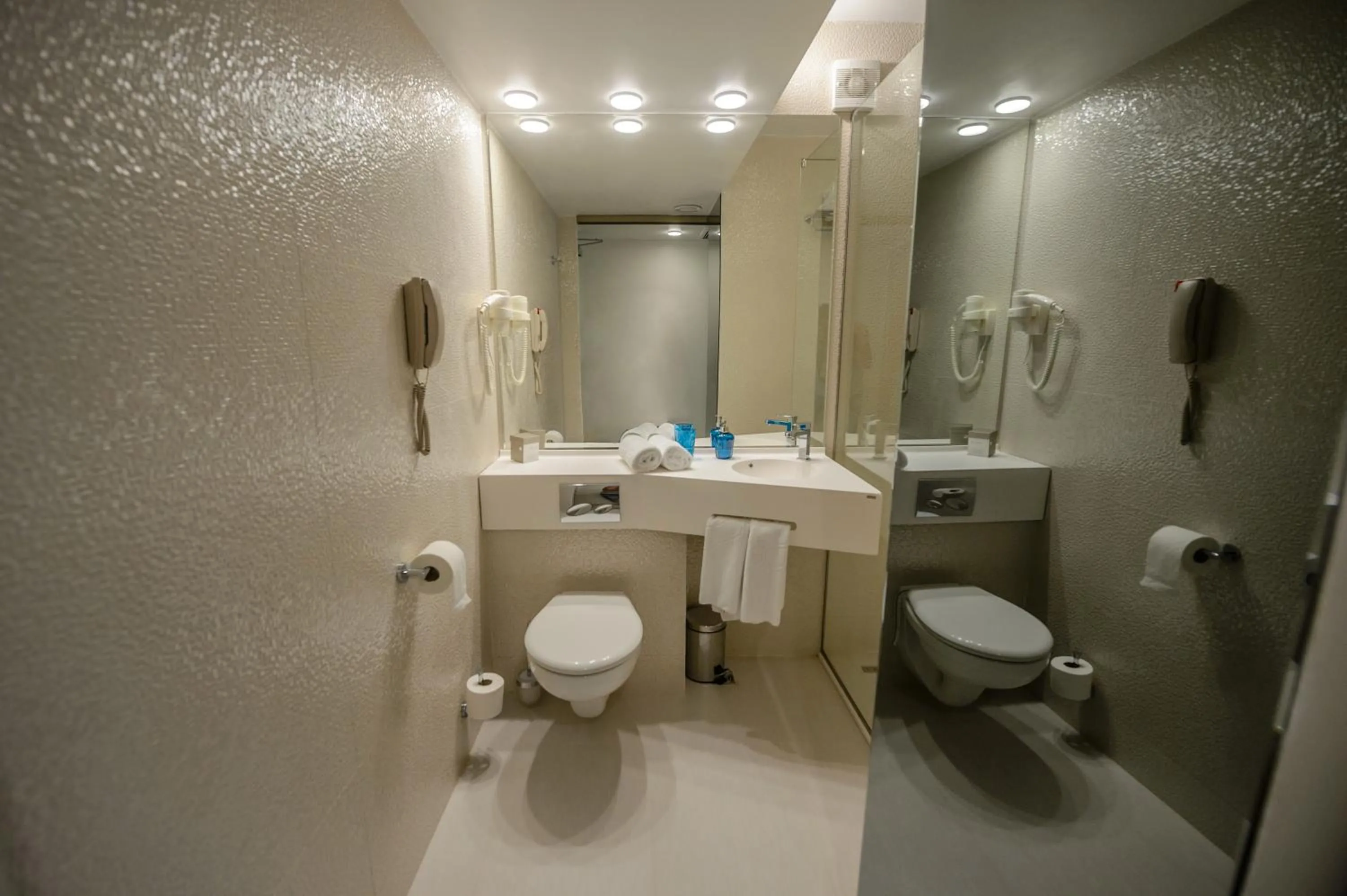 Bathroom in Hotel Turquoise All Inclusive