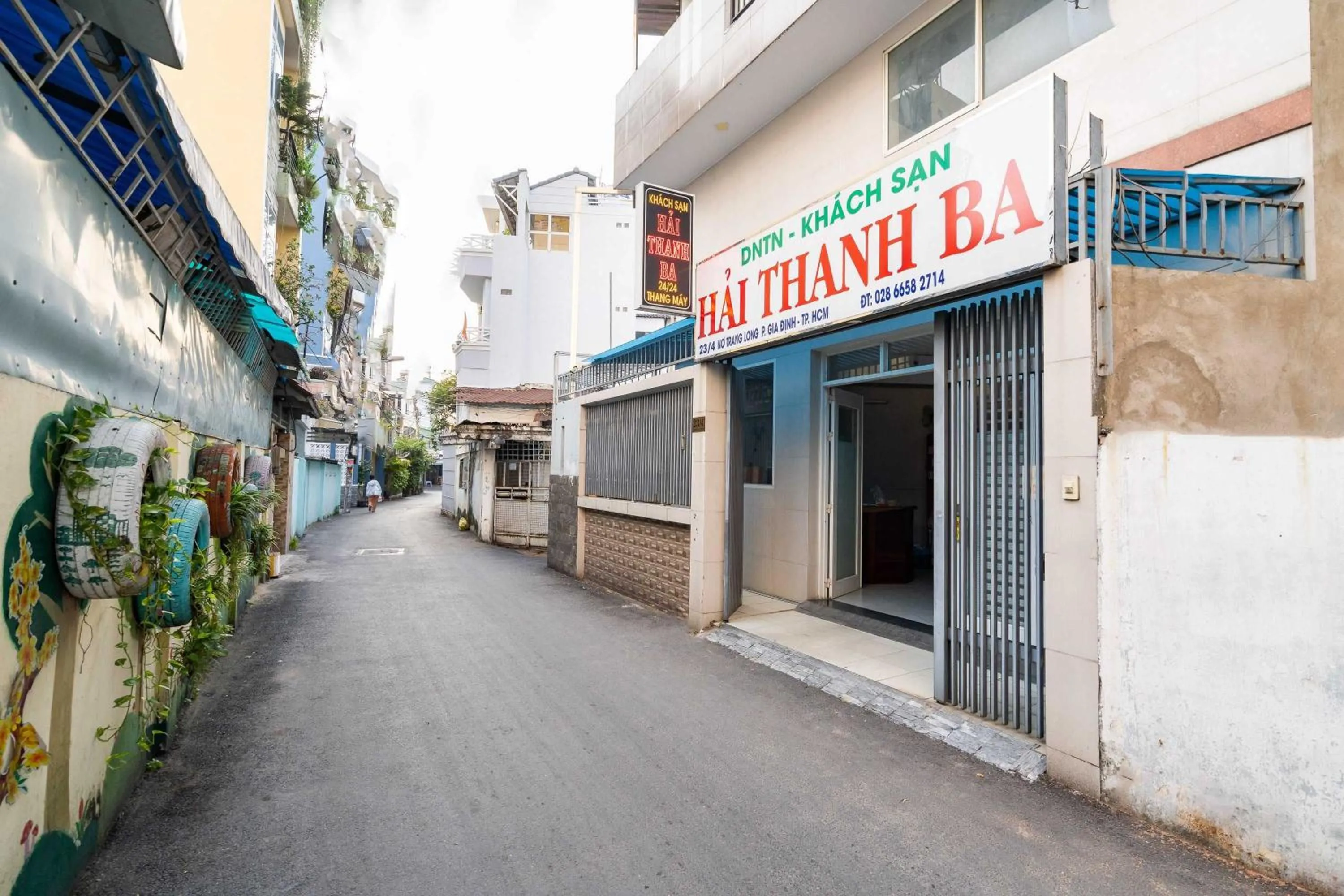 Facade/entrance in Collection O Hai Thanh Ba - Binh Thanh District