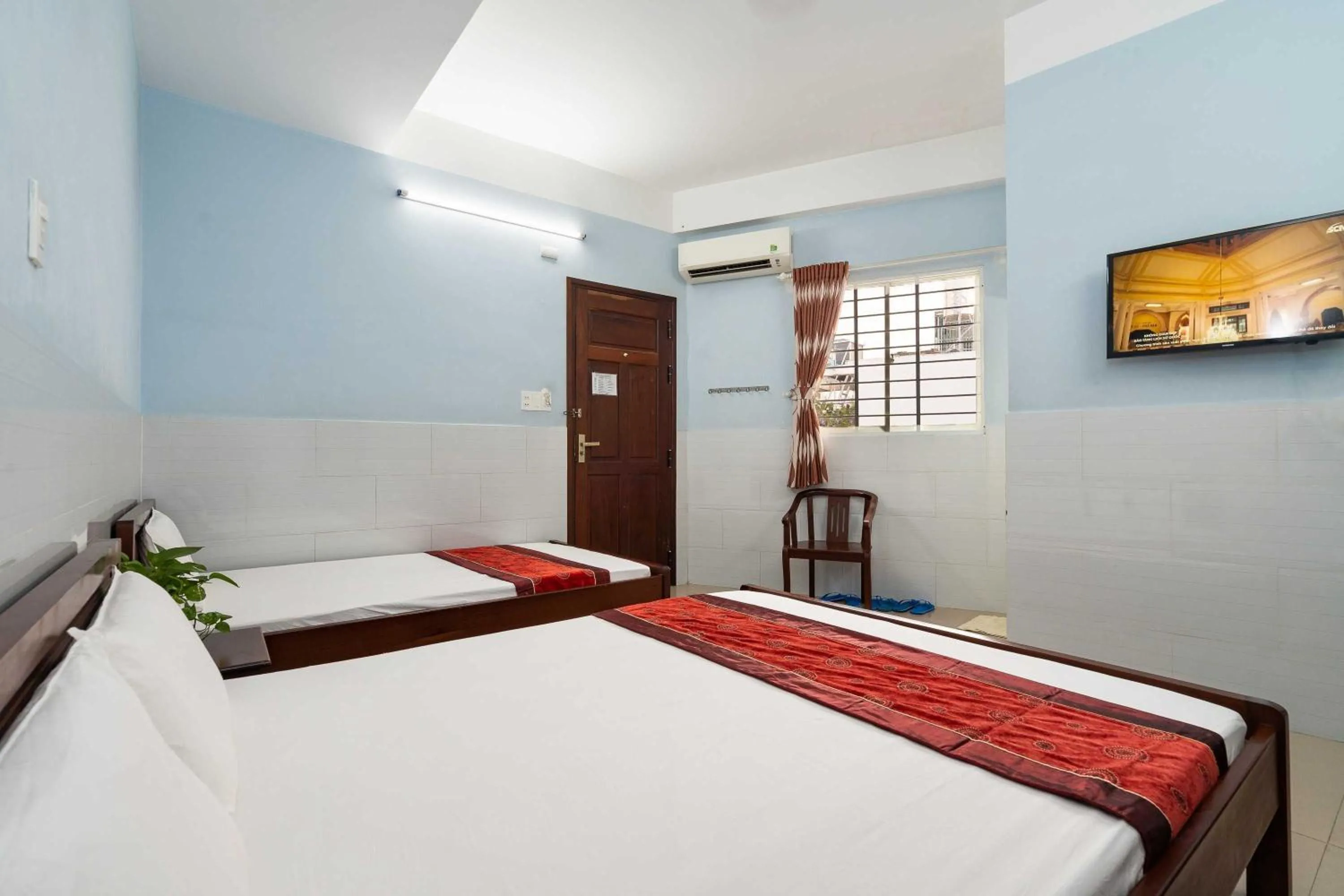 Bedroom, Bed in Collection O Hai Thanh Ba - Binh Thanh District