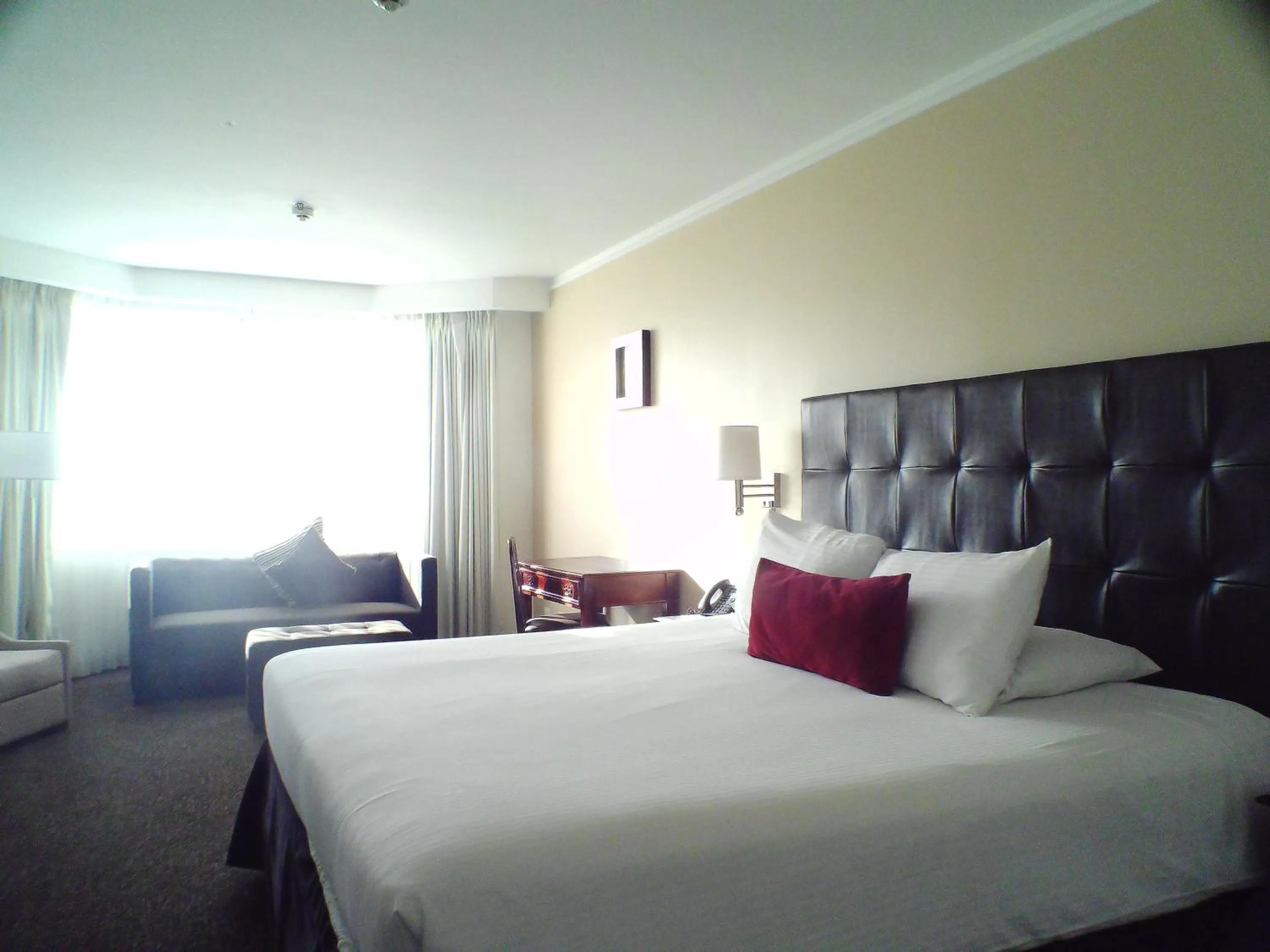 Bed in Taormina Hotel y Casino