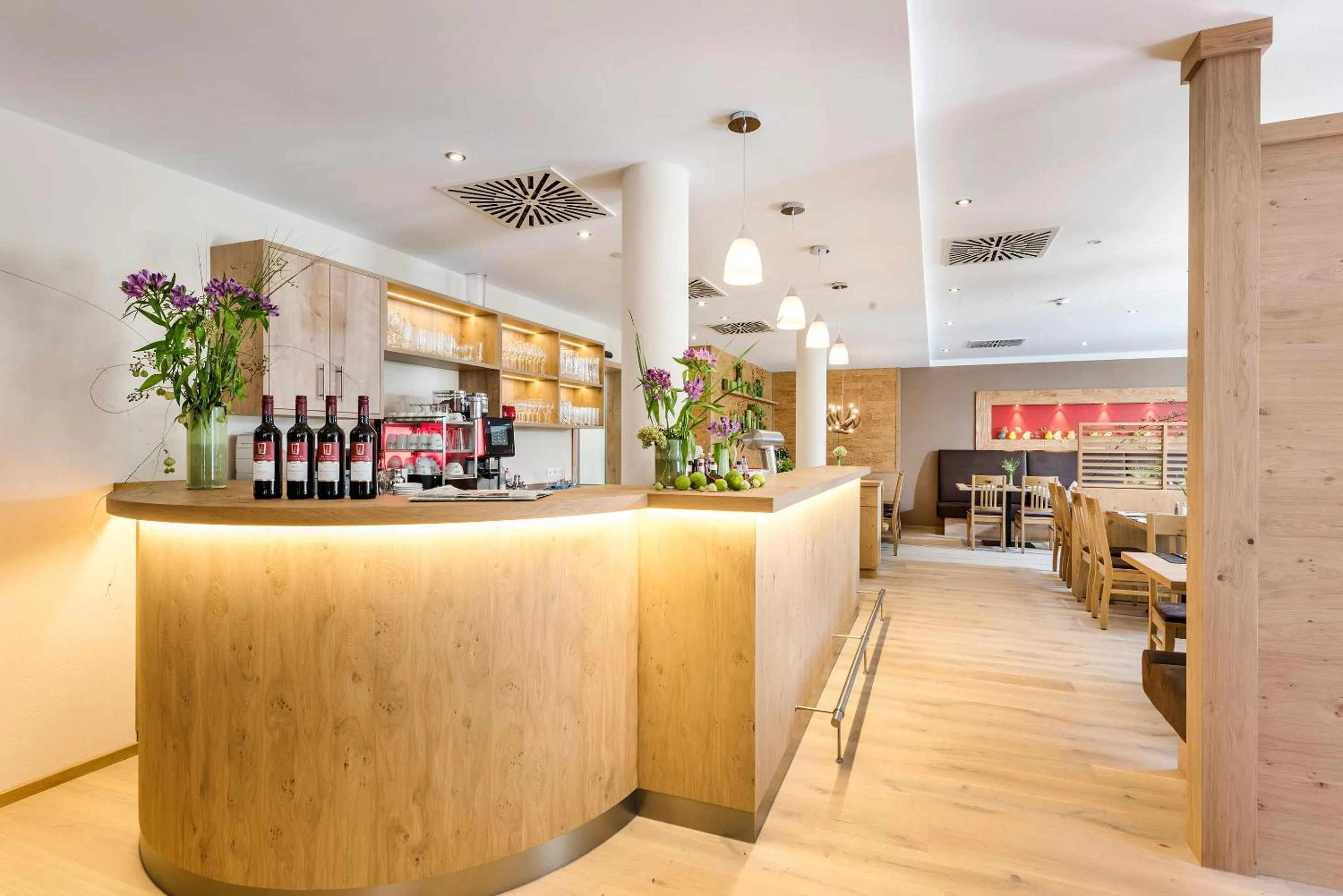 Restaurant/places to eat in Die Post Hotel