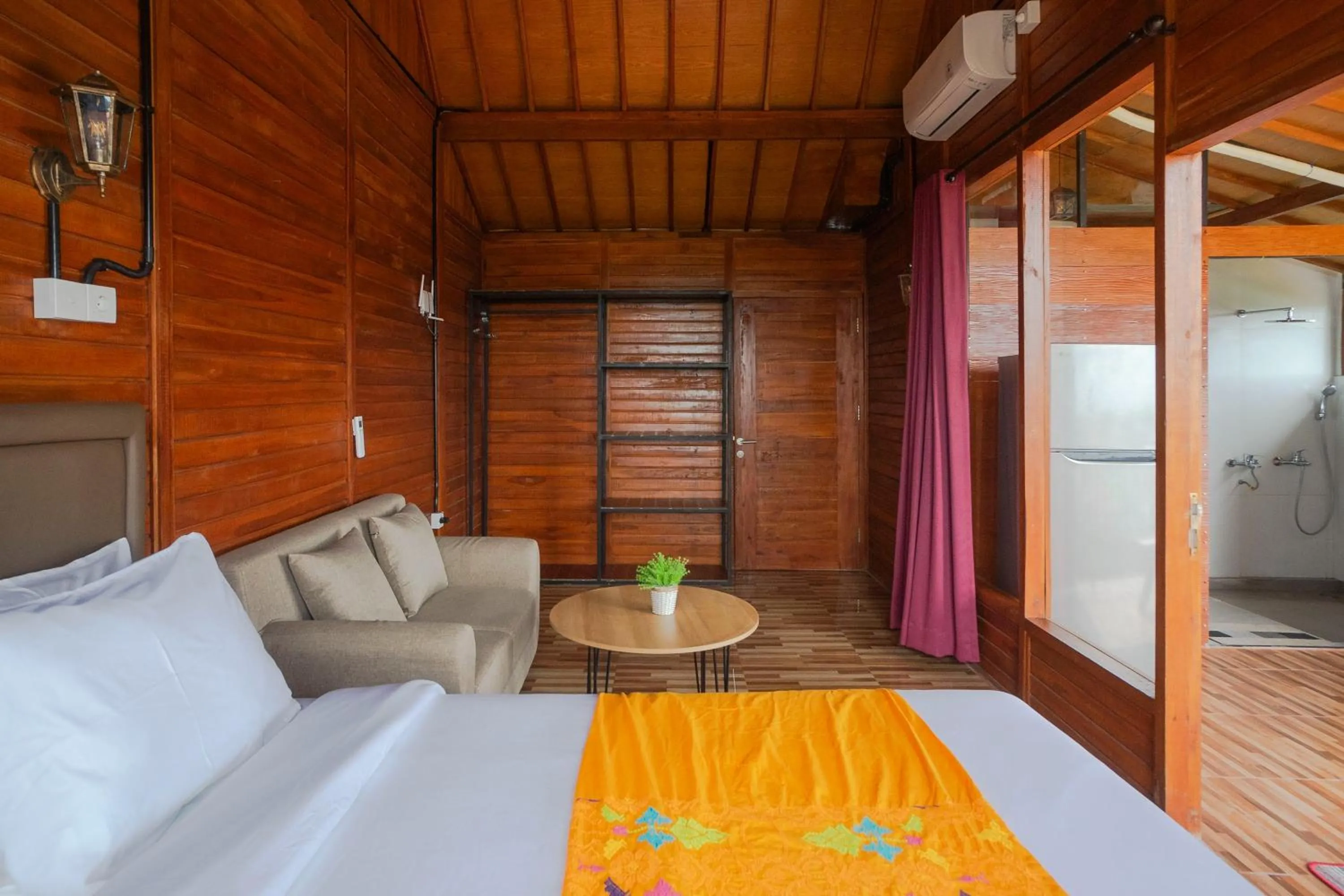 Bed in Sky Apartments and Suites