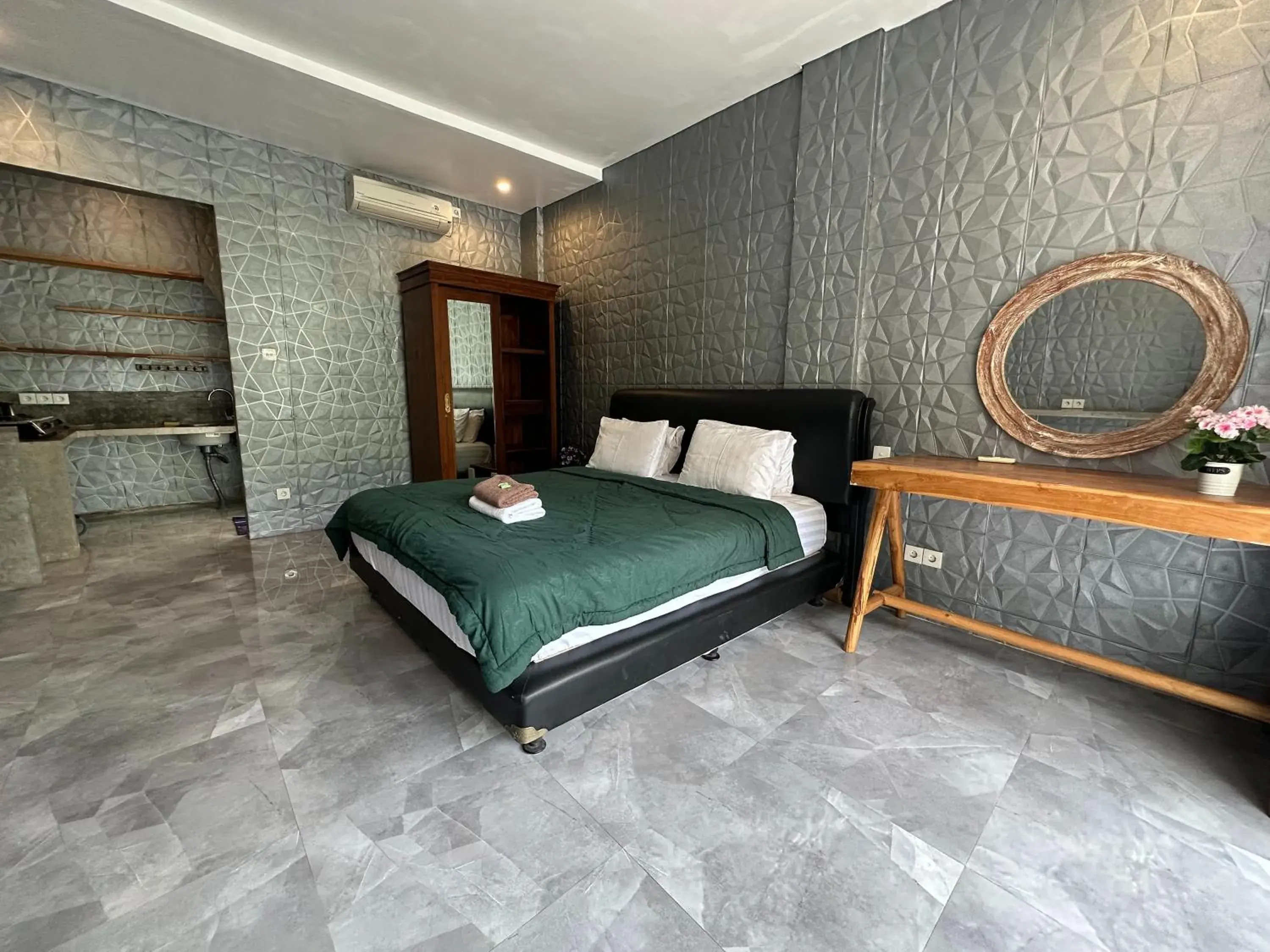 Bed in Sky Apartments and Suites Bed in Sky Apartments and Suites