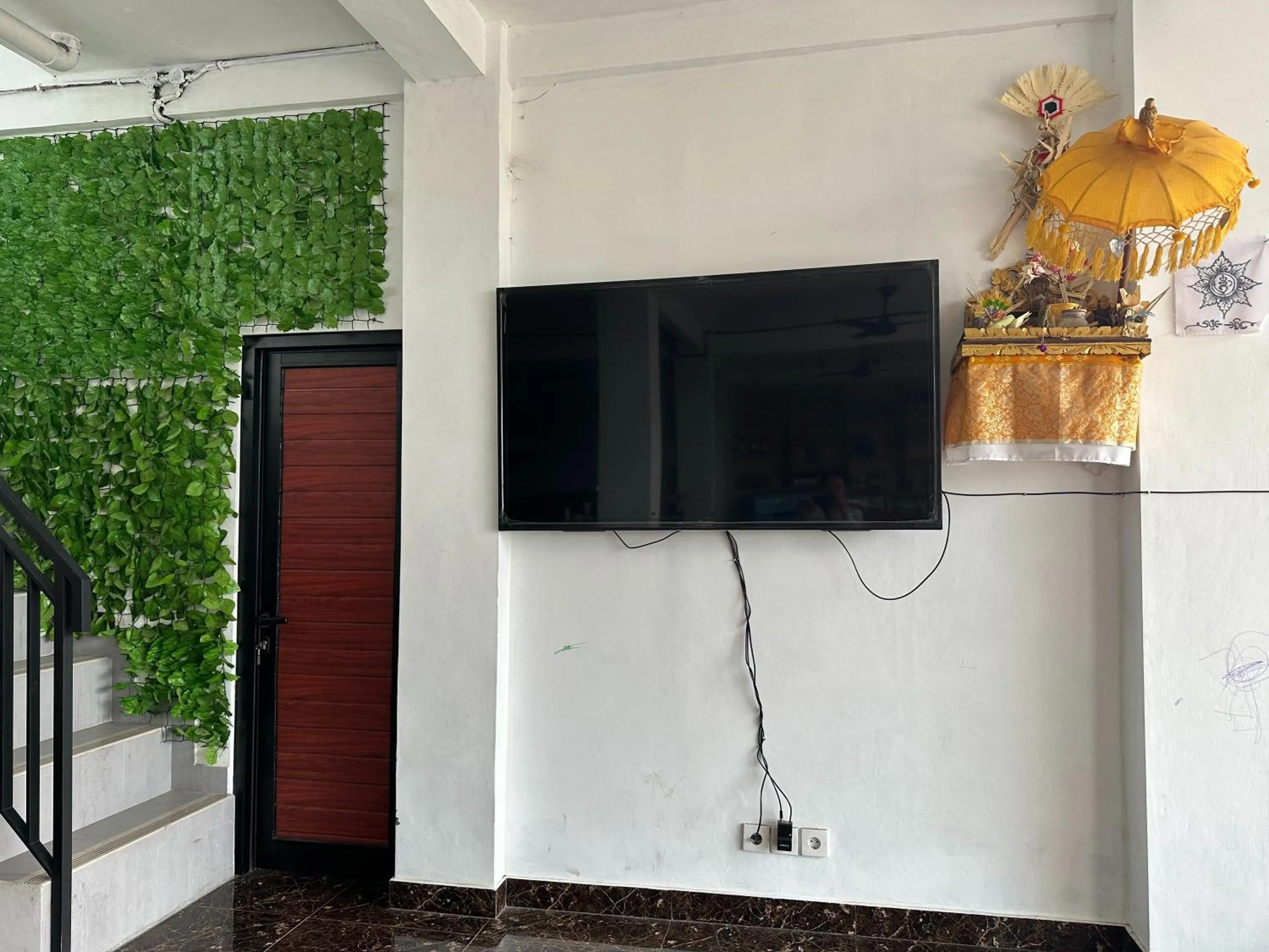 Area and facilities in Sky Apartments and Suites