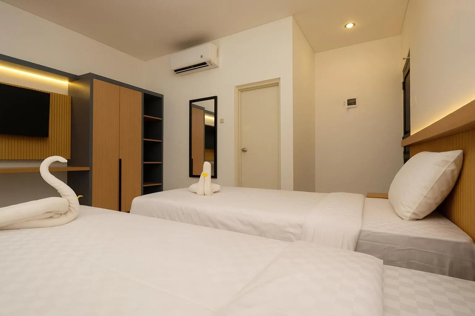 Bed in Lume Stay by Sinergi