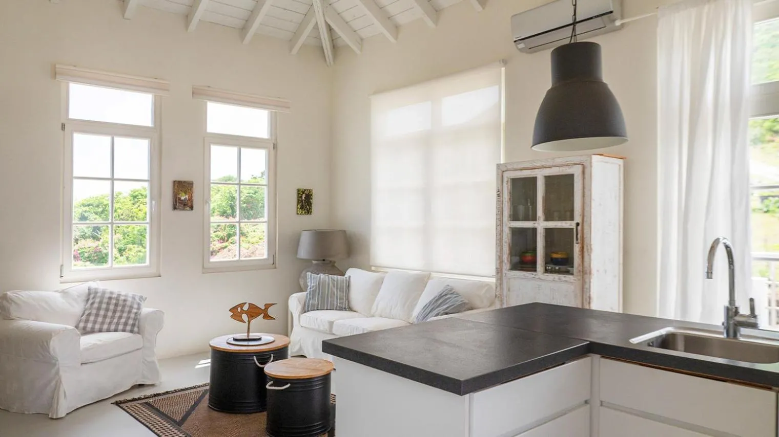 Whale Tails Island Suites & Villas