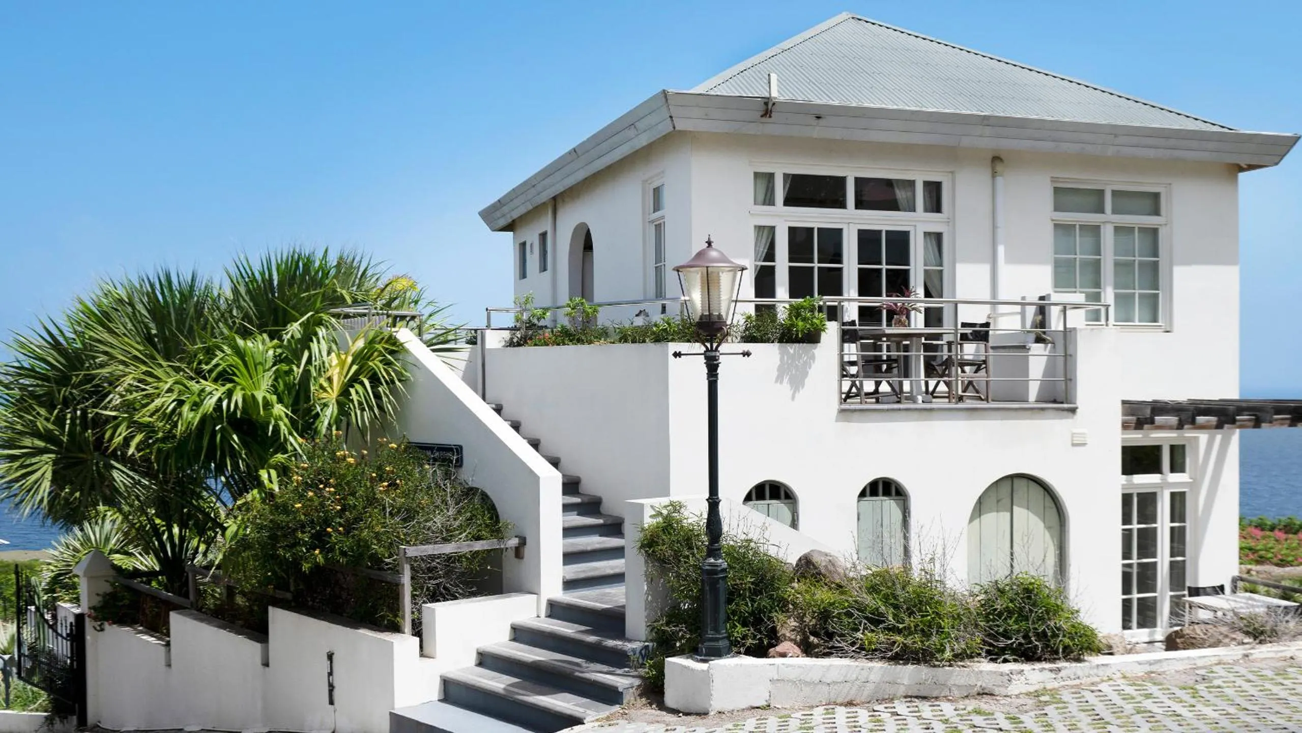 Property building in Whale Tails Island Suites & Villas