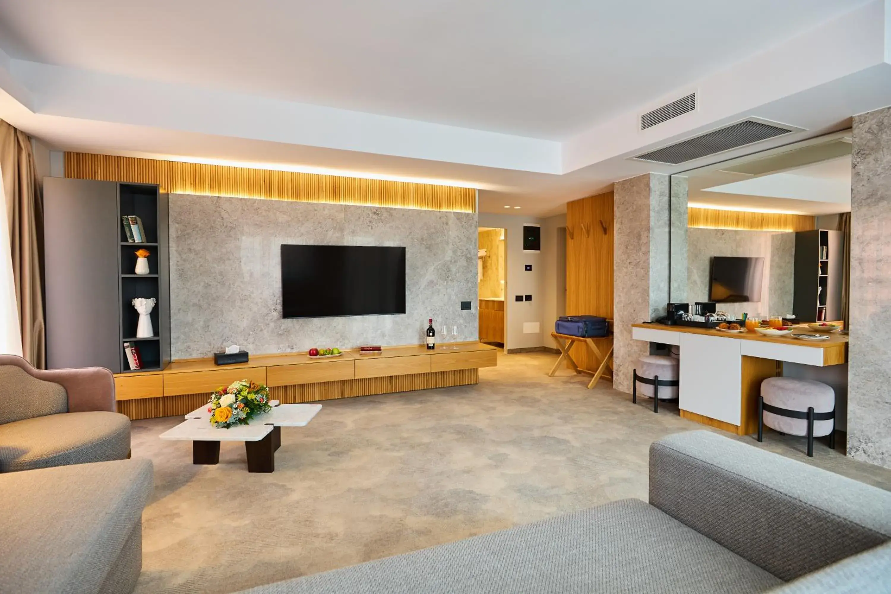 Deluxe One-Bedroom Apartment in ONE Hotel Deluxe One-Bedroom Apartment in ONE Hotel