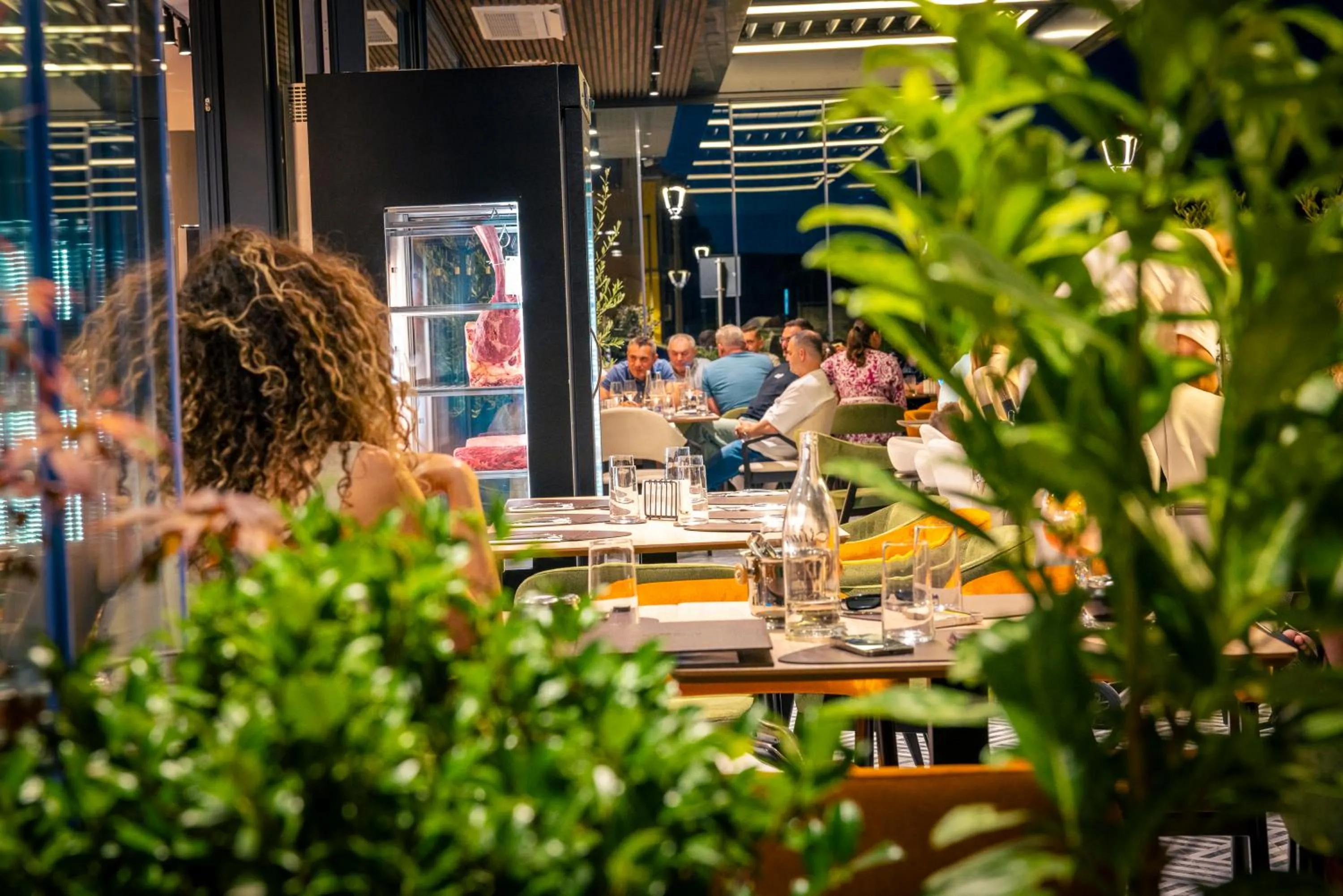 Restaurant/places to eat in ONE Hotel