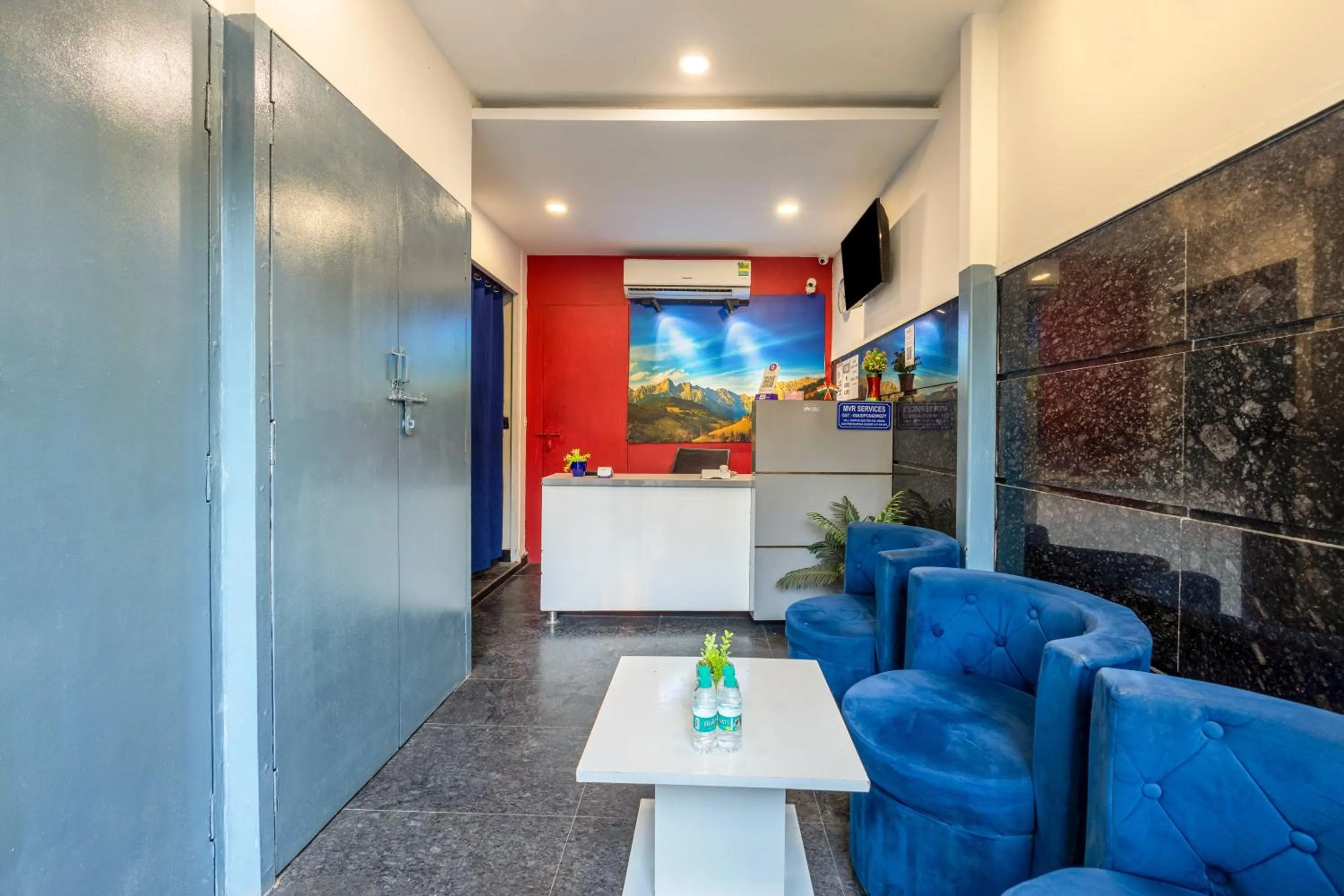 Seating area in The Metro Stay by ASPL