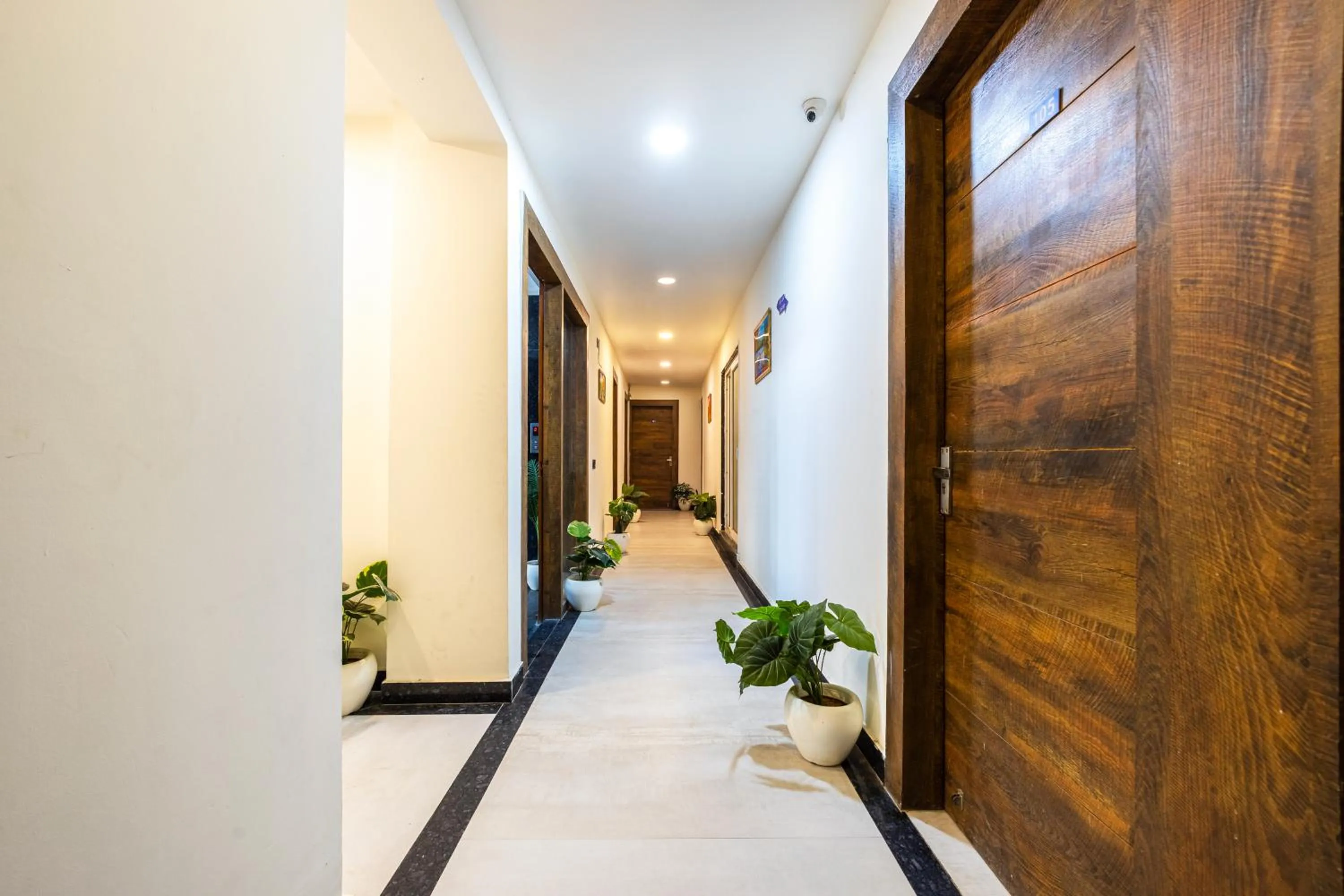 Lobby or reception in The Metro Stay by ASPL