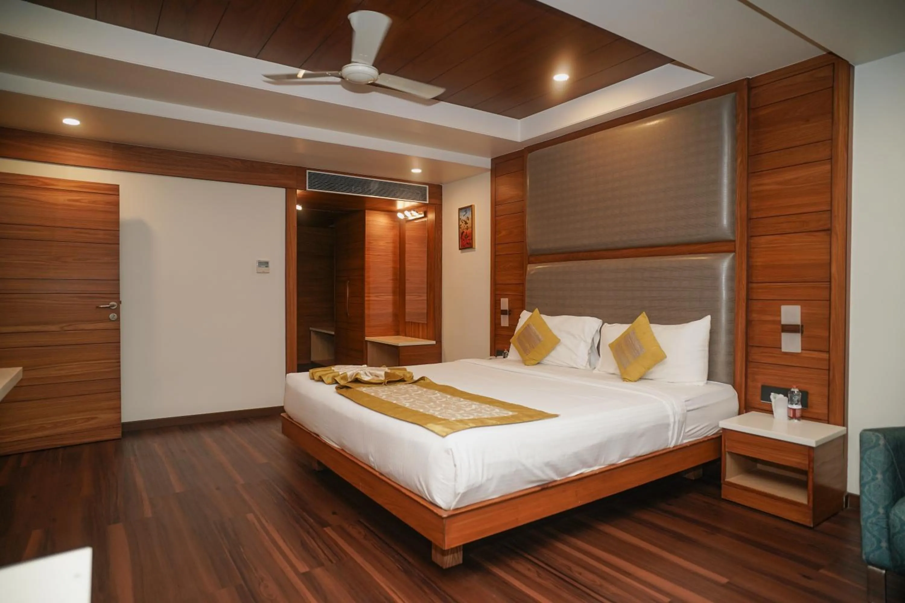 Royal Ritis Hubballi