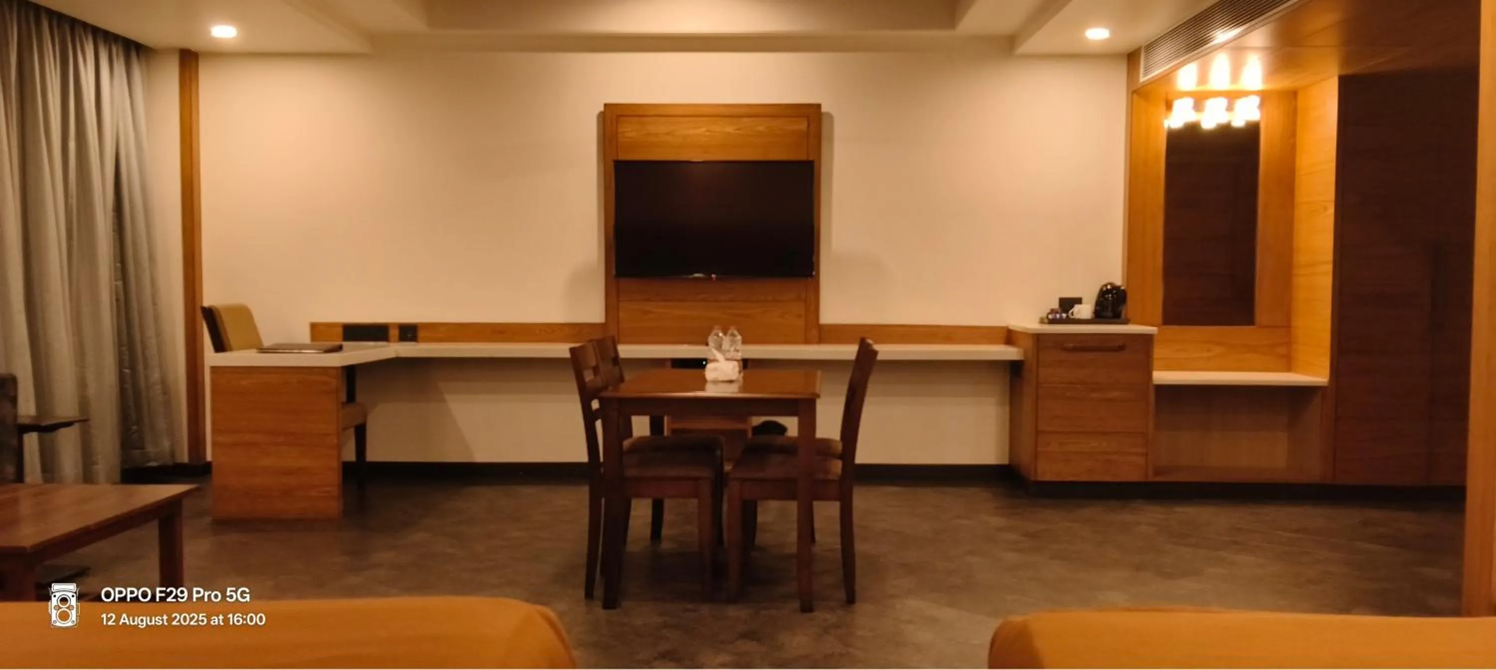 TV and multimedia in Royal Ritis Hubballi