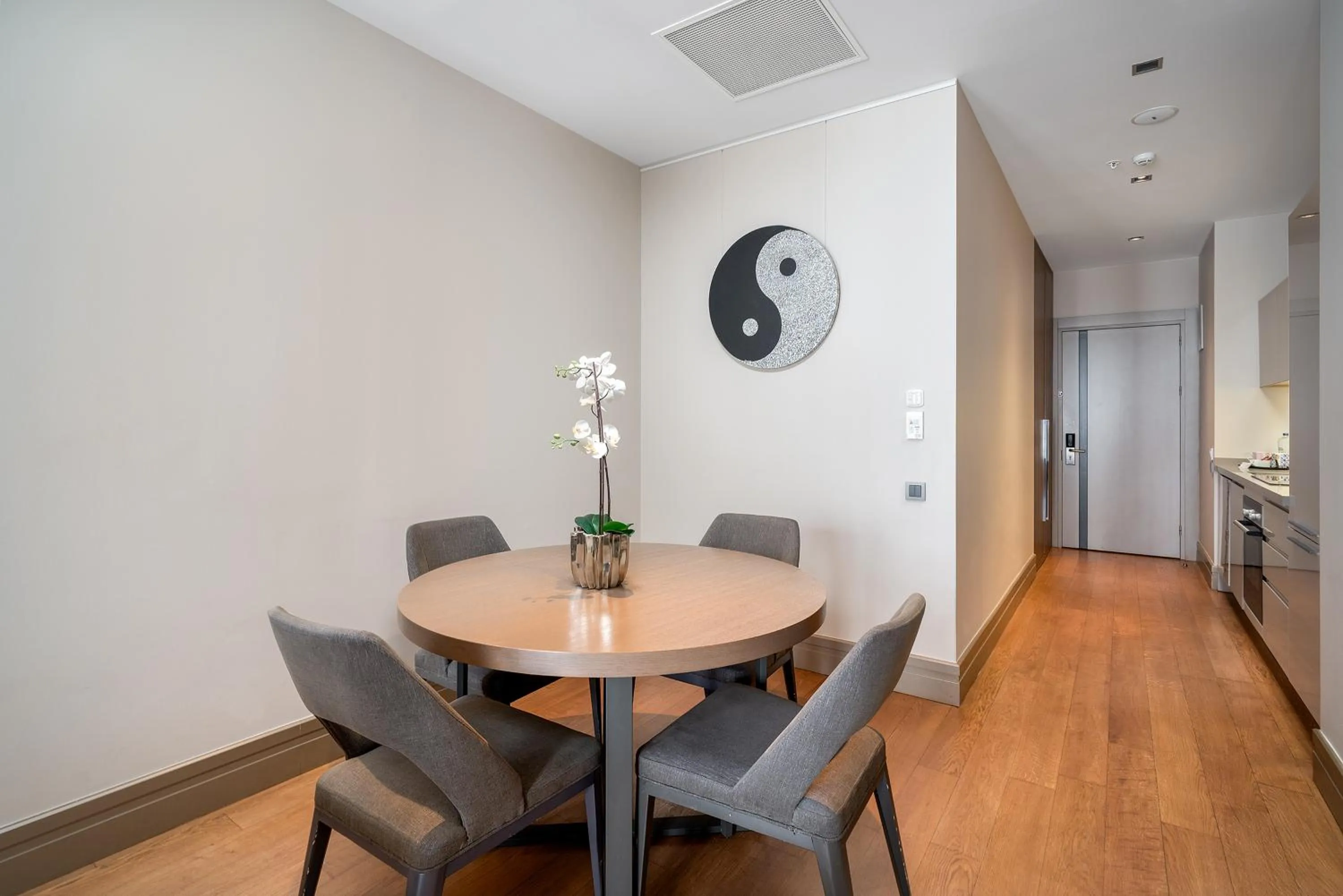 Kitchen or kitchenette in Sentire Hotels & Residences Taksim