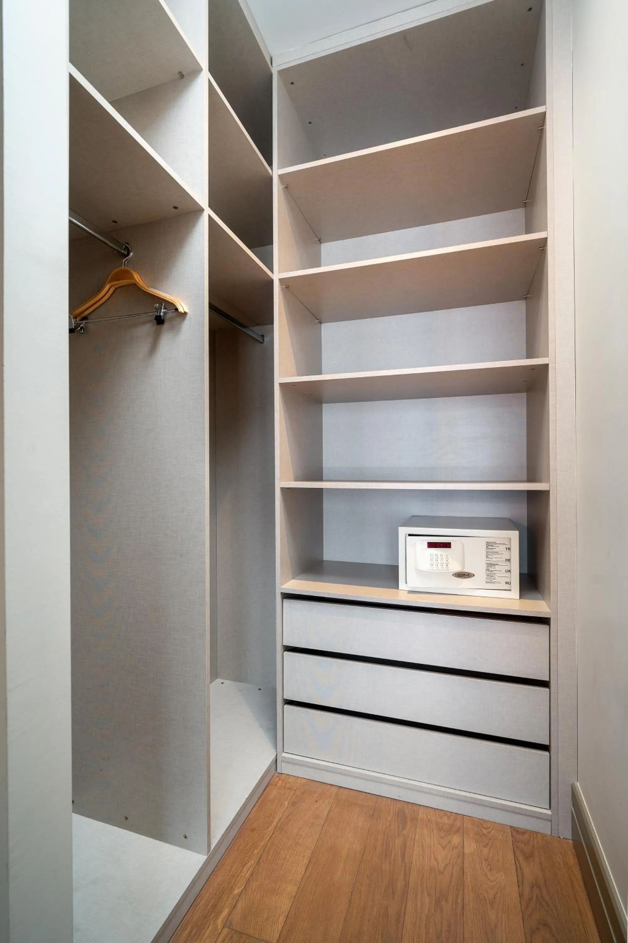 safe in Sentire Hotels & Residences Taksim