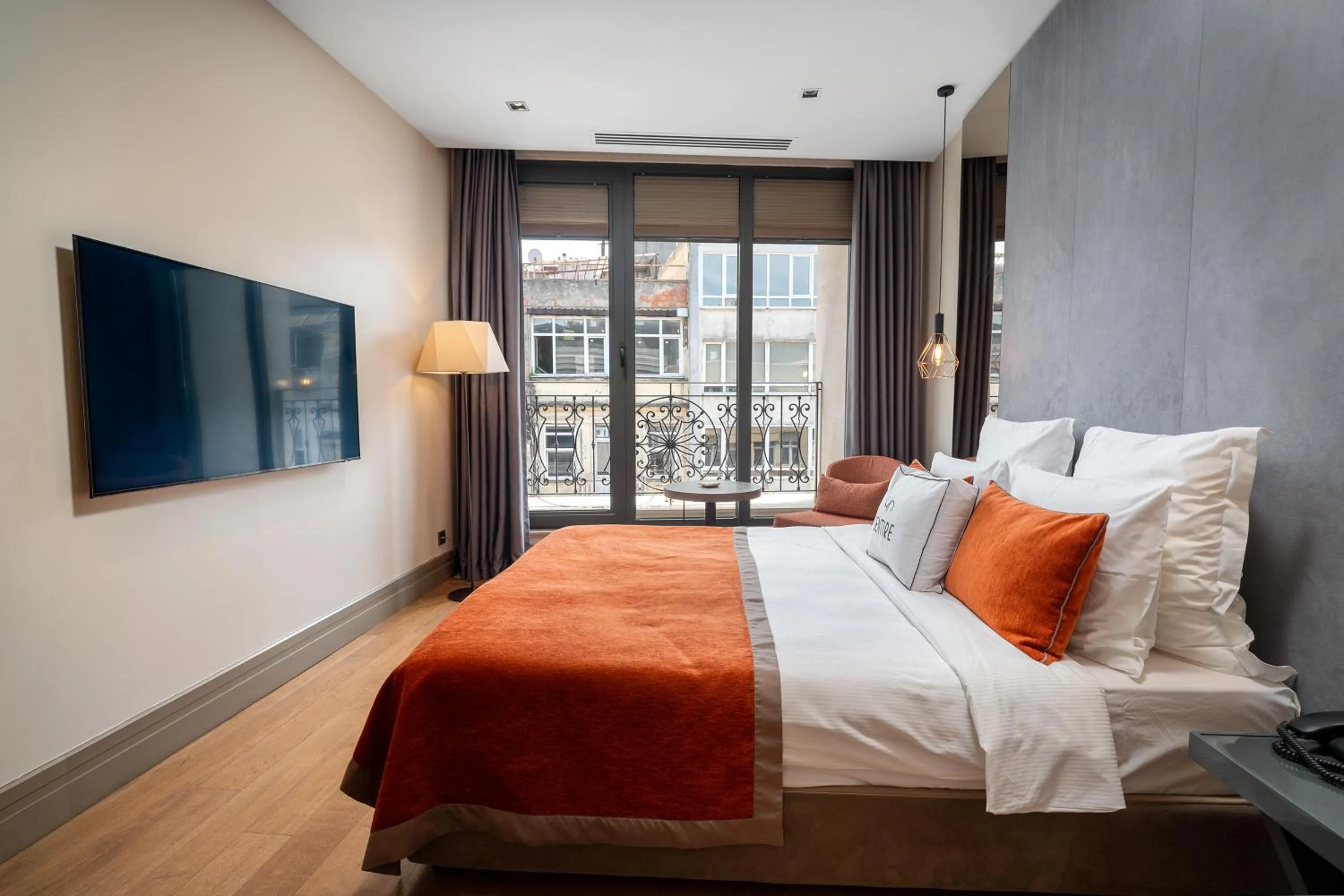 Bed in Sentire Hotels & Residences Taksim