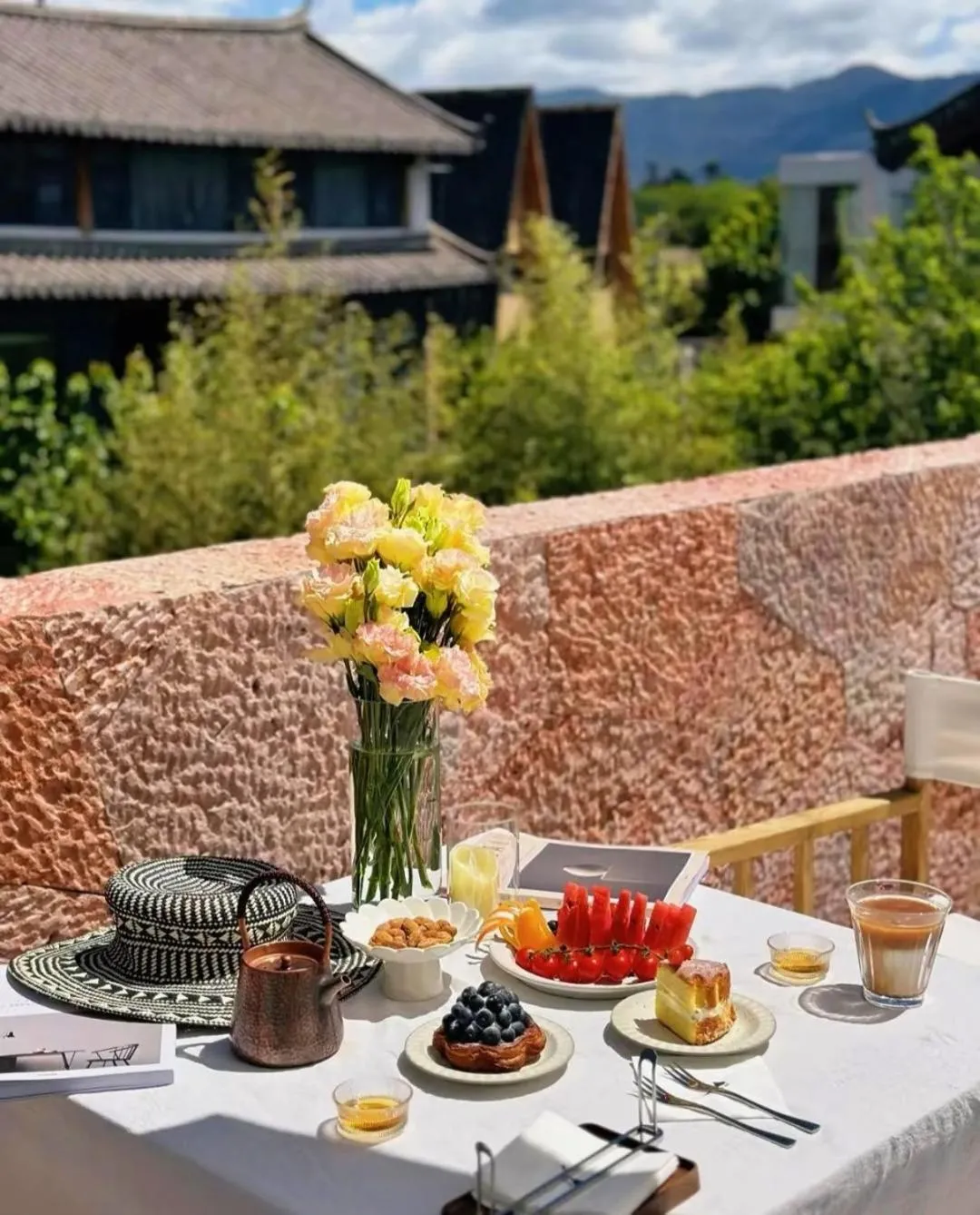 Restaurant/places to eat in Mucheng Xichi Snow Mountain Art Resort Hotel (Baisha Ancient Town Branch)