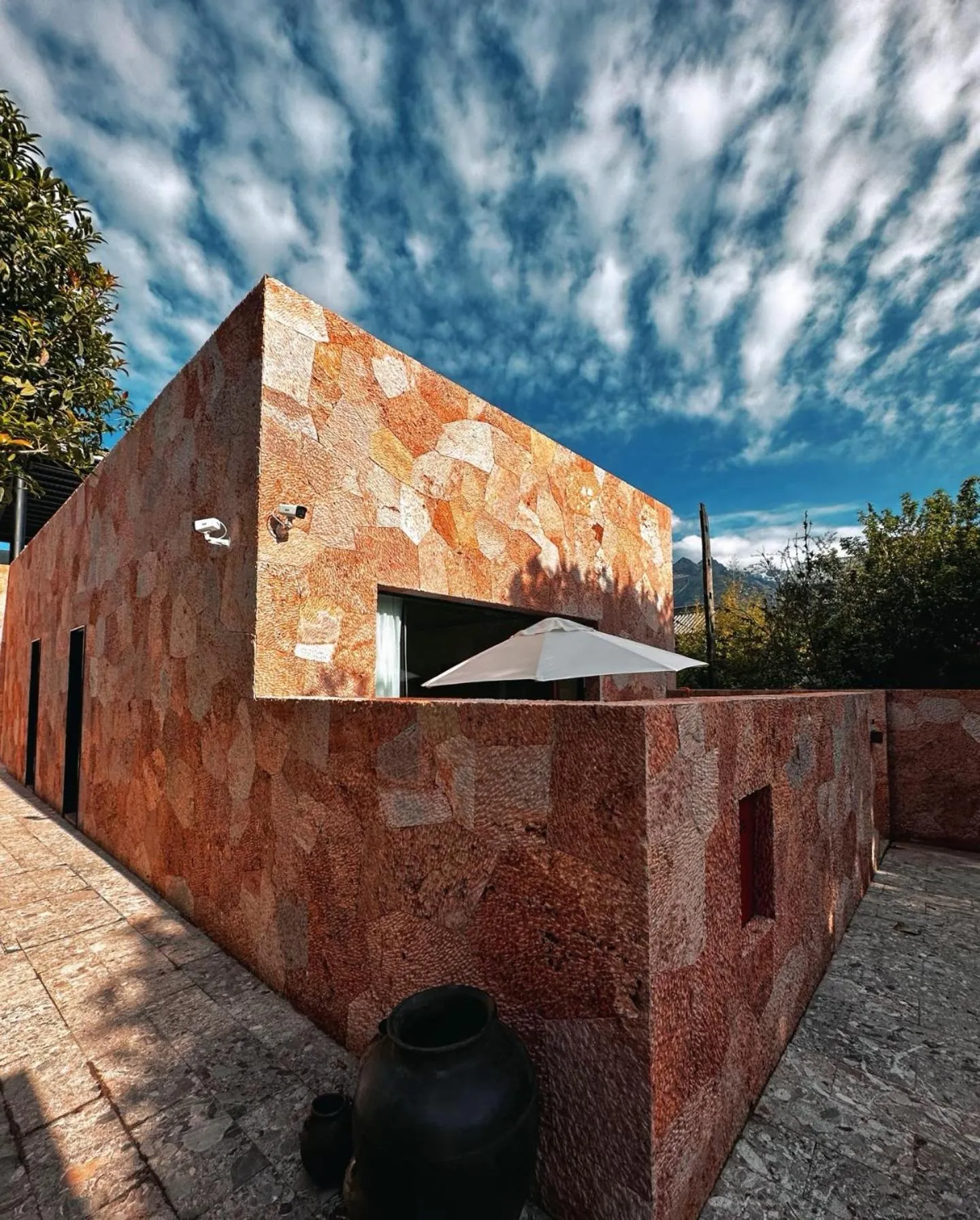 Mucheng Xichi Snow Mountain Art Resort Hotel (Baisha Ancient Town Branch)