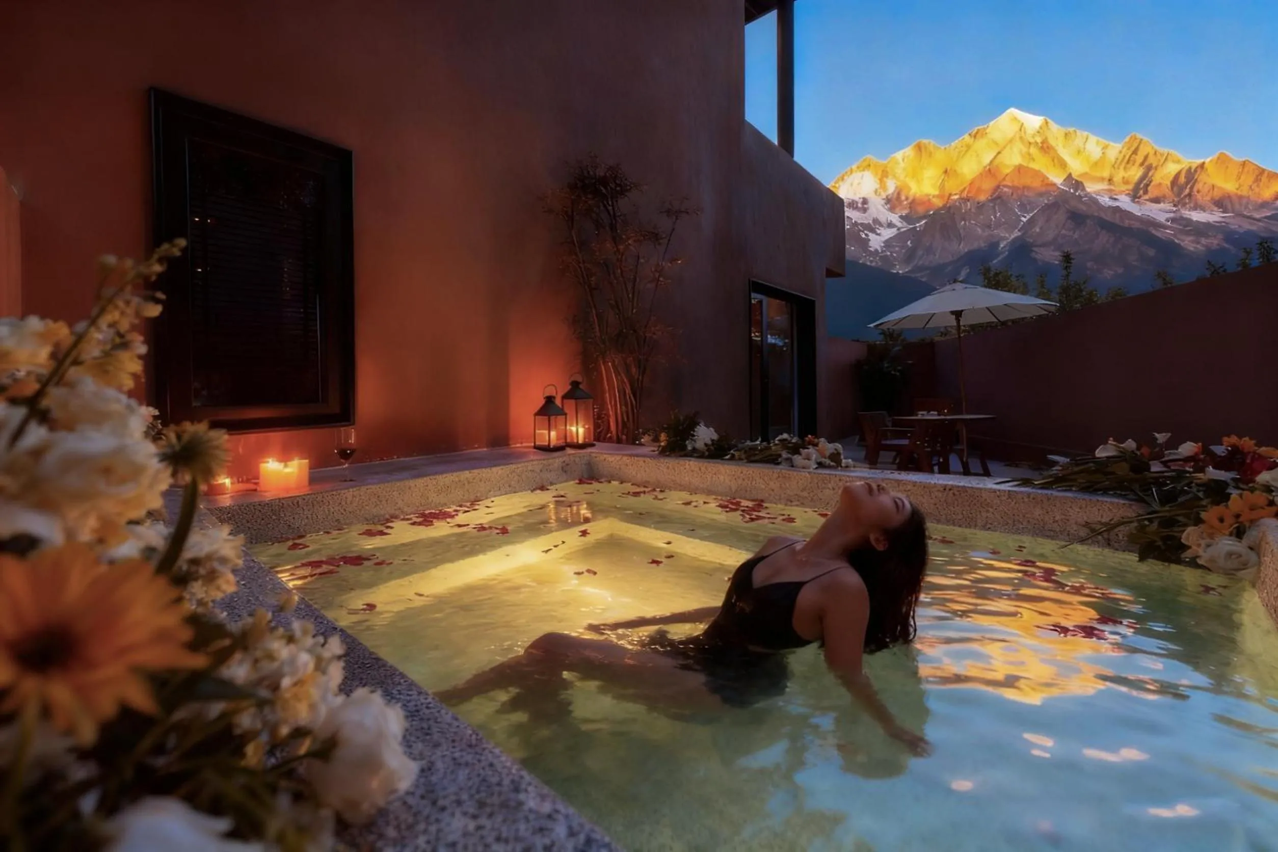 Mucheng Xichi Snow Mountain Art Resort Hotel (Baisha Ancient Town Branch)