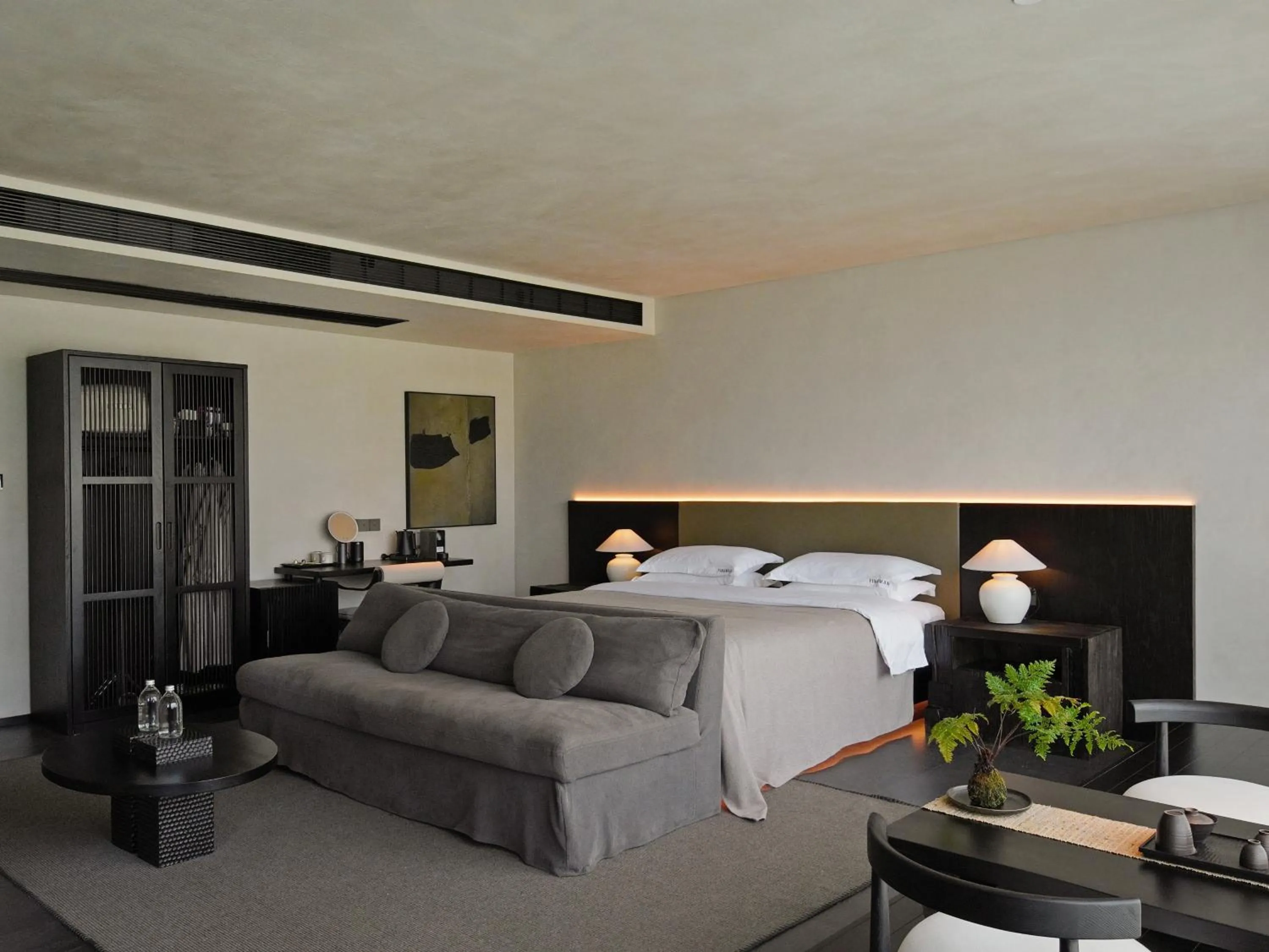 Bed in YINGMAN HOTEL