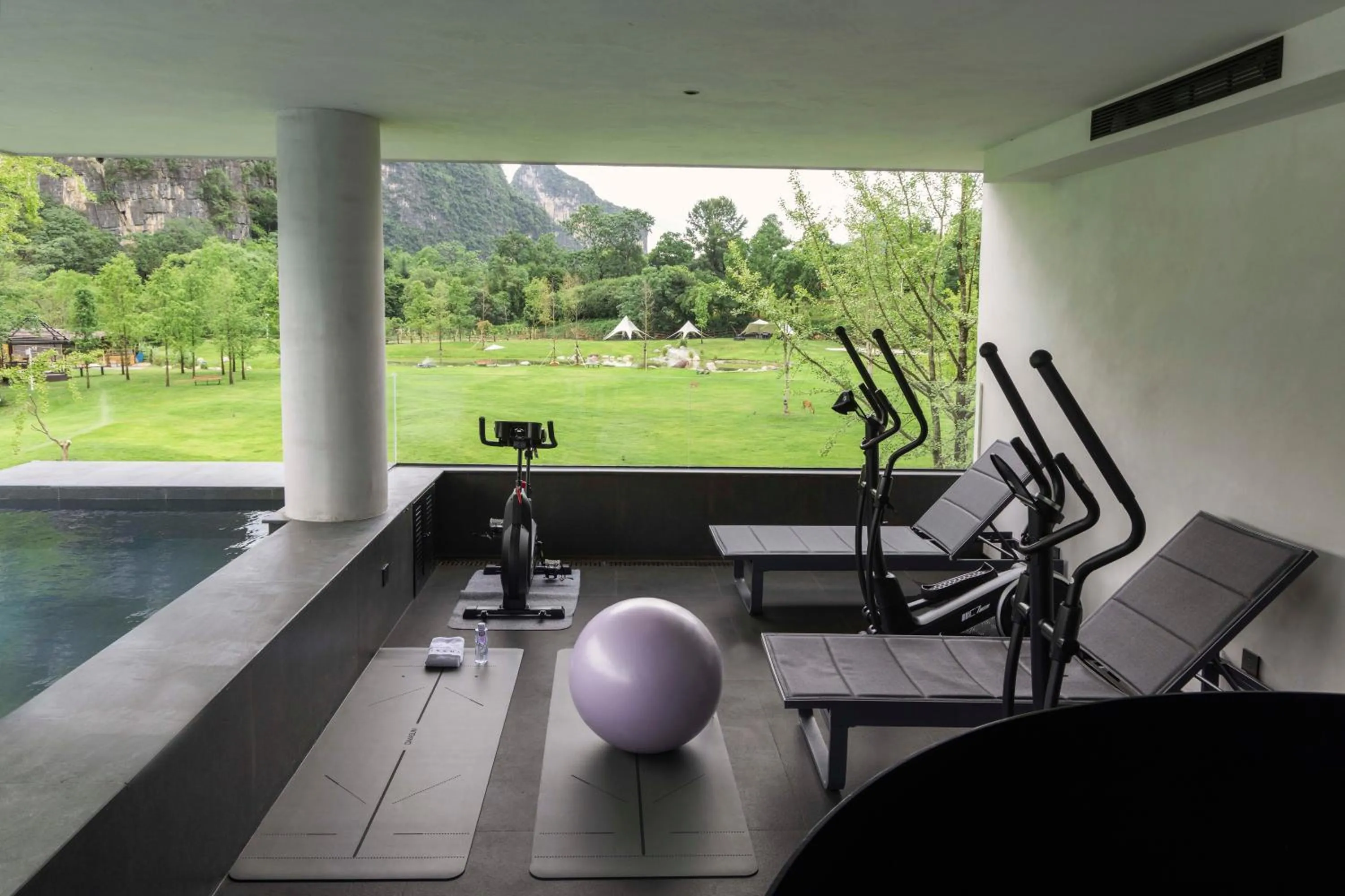 Fitness centre/facilities in YINGMAN HOTEL
