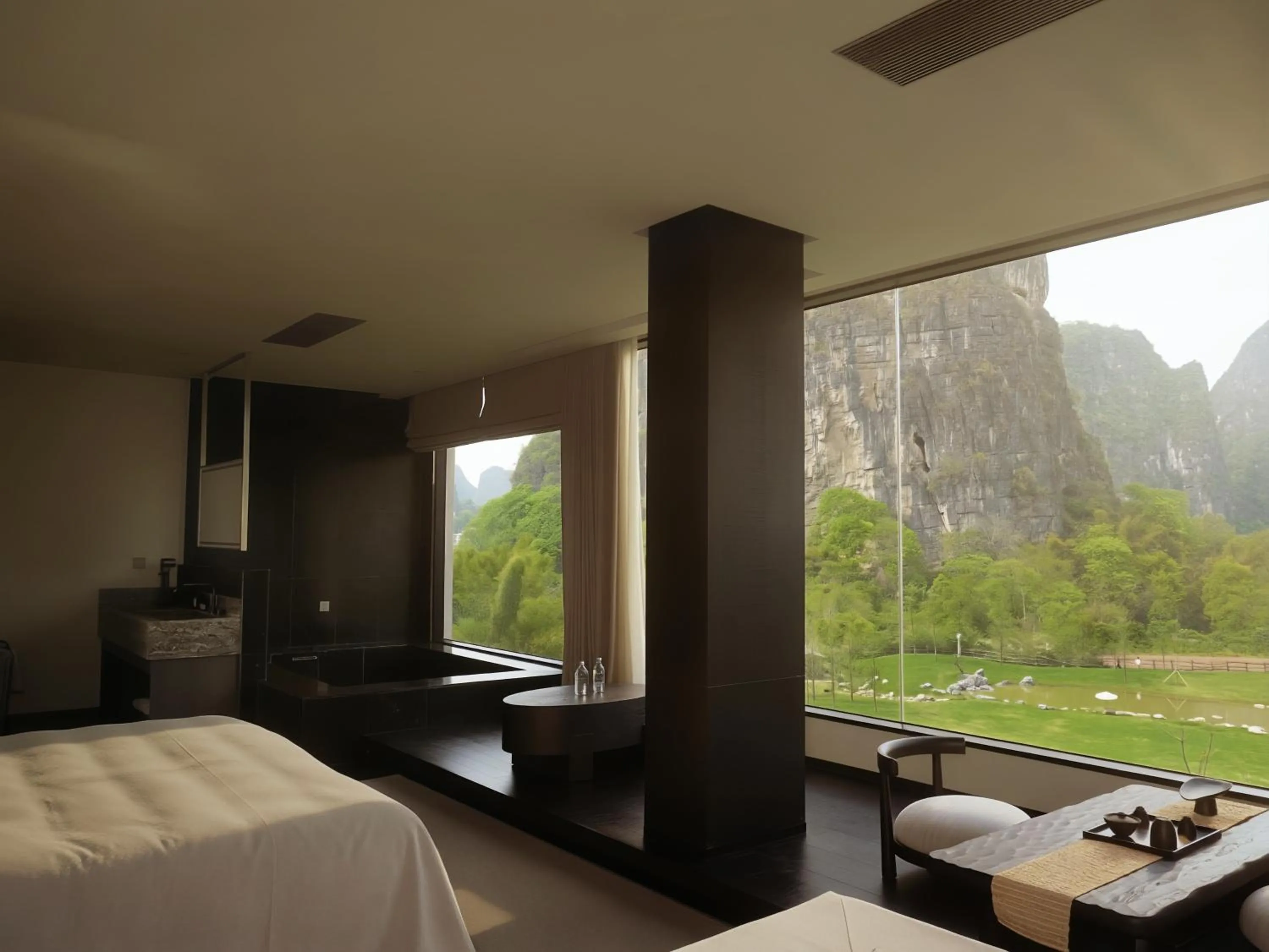 Bed in YINGMAN HOTEL