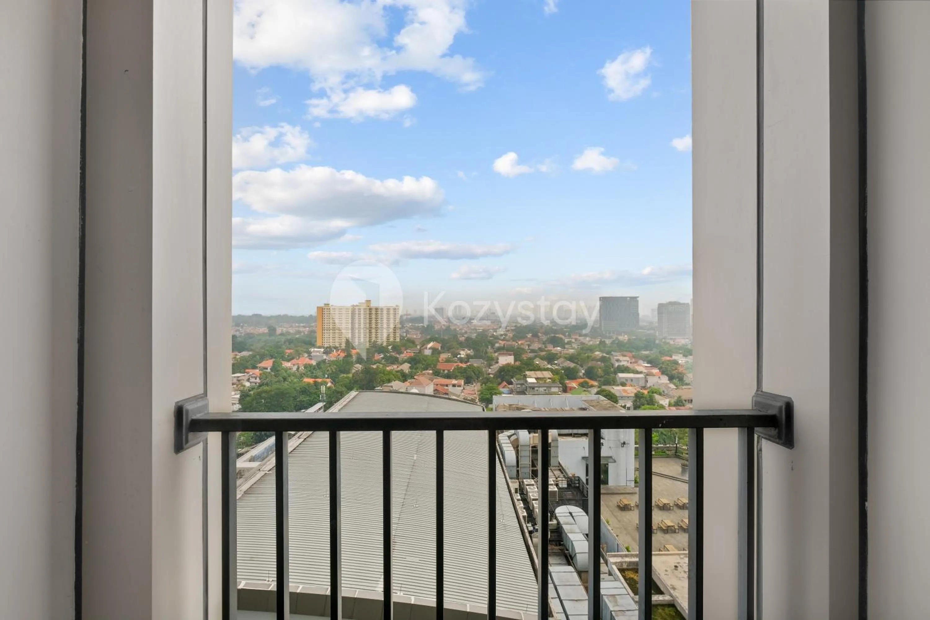 Balcony/Terrace in Elova by Kozystay - Tanjung Barat