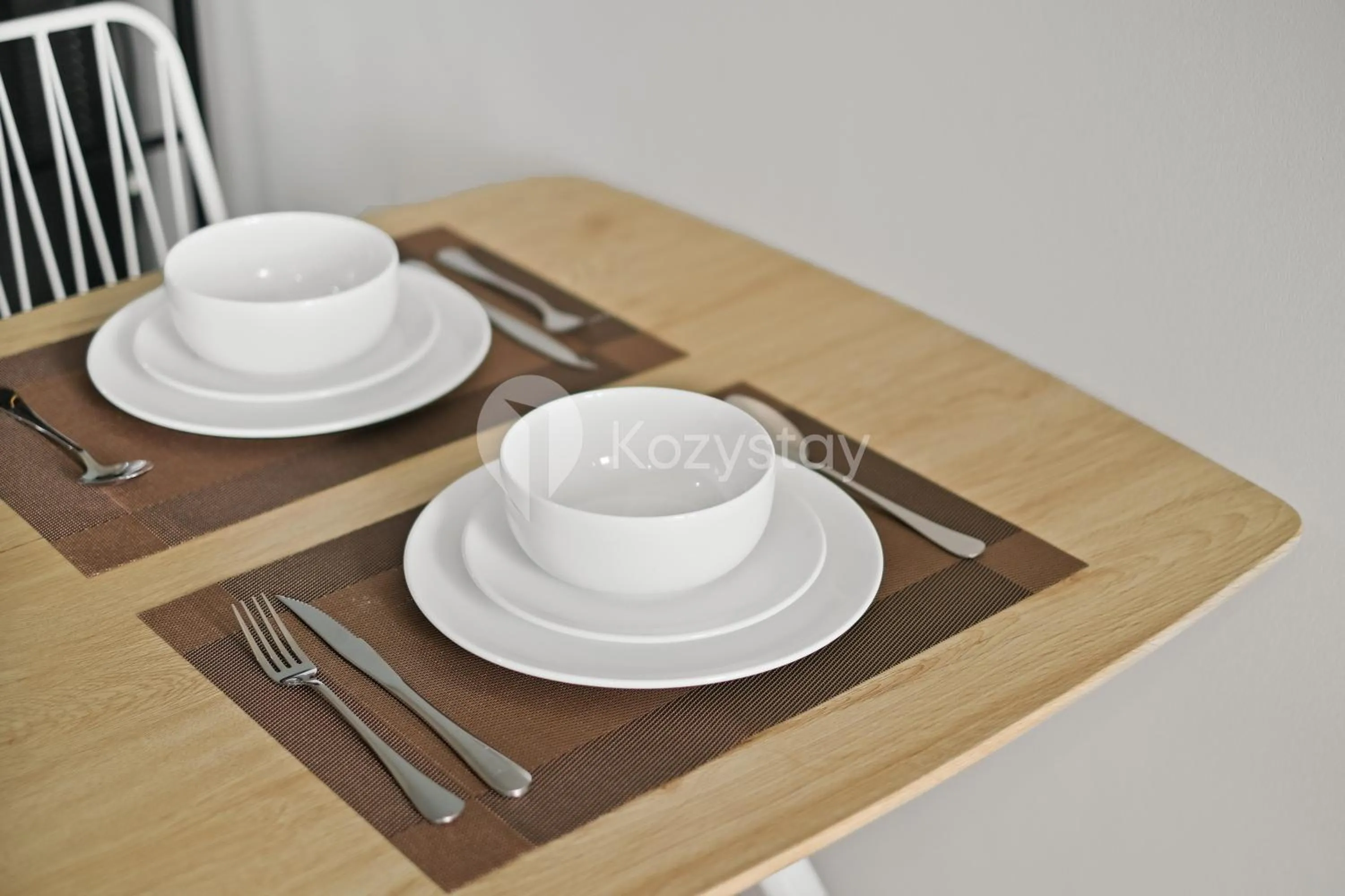 Dining area in Elova by Kozystay - Tanjung Barat