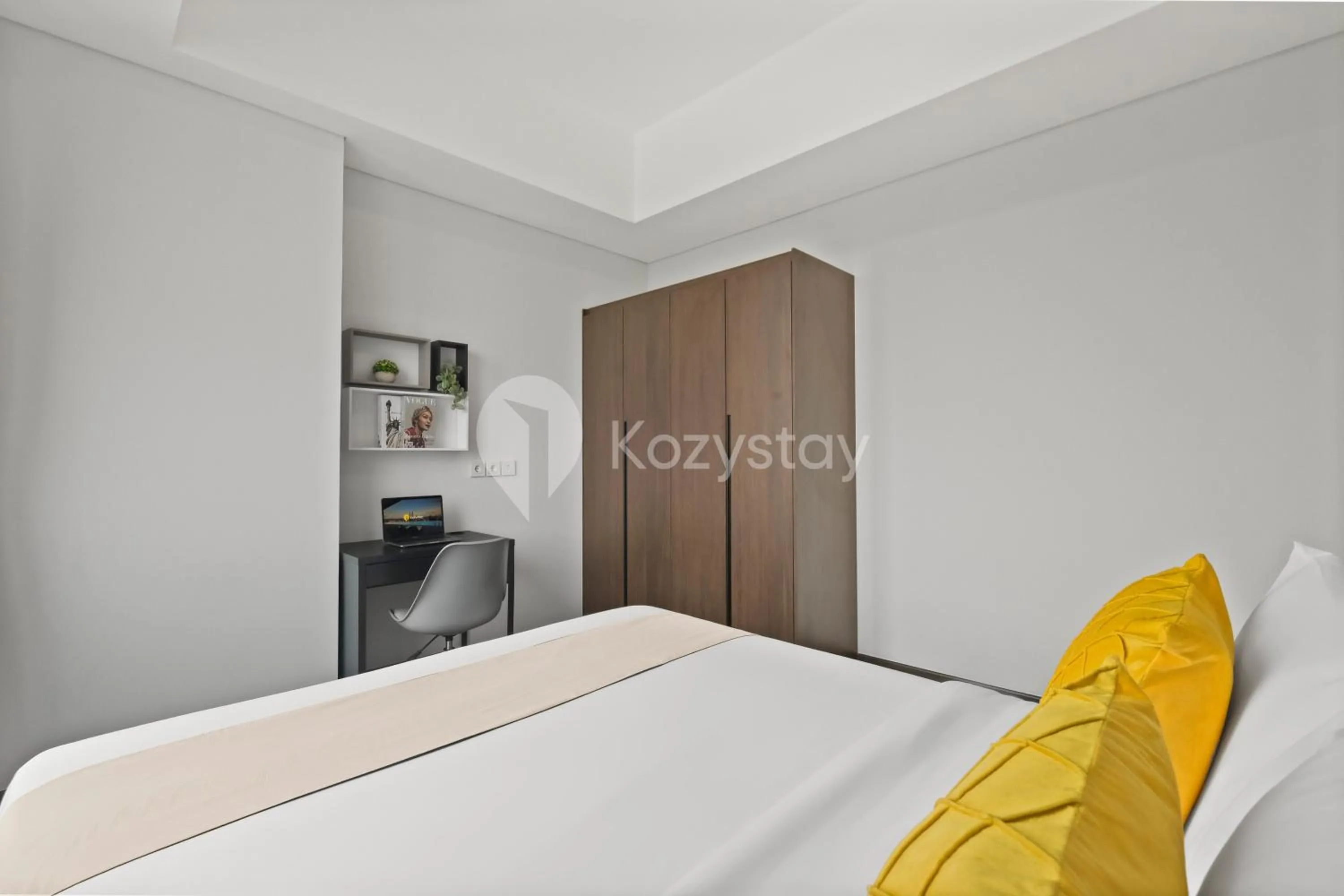 Bedroom, Bed in Elova by Kozystay - Tanjung Barat