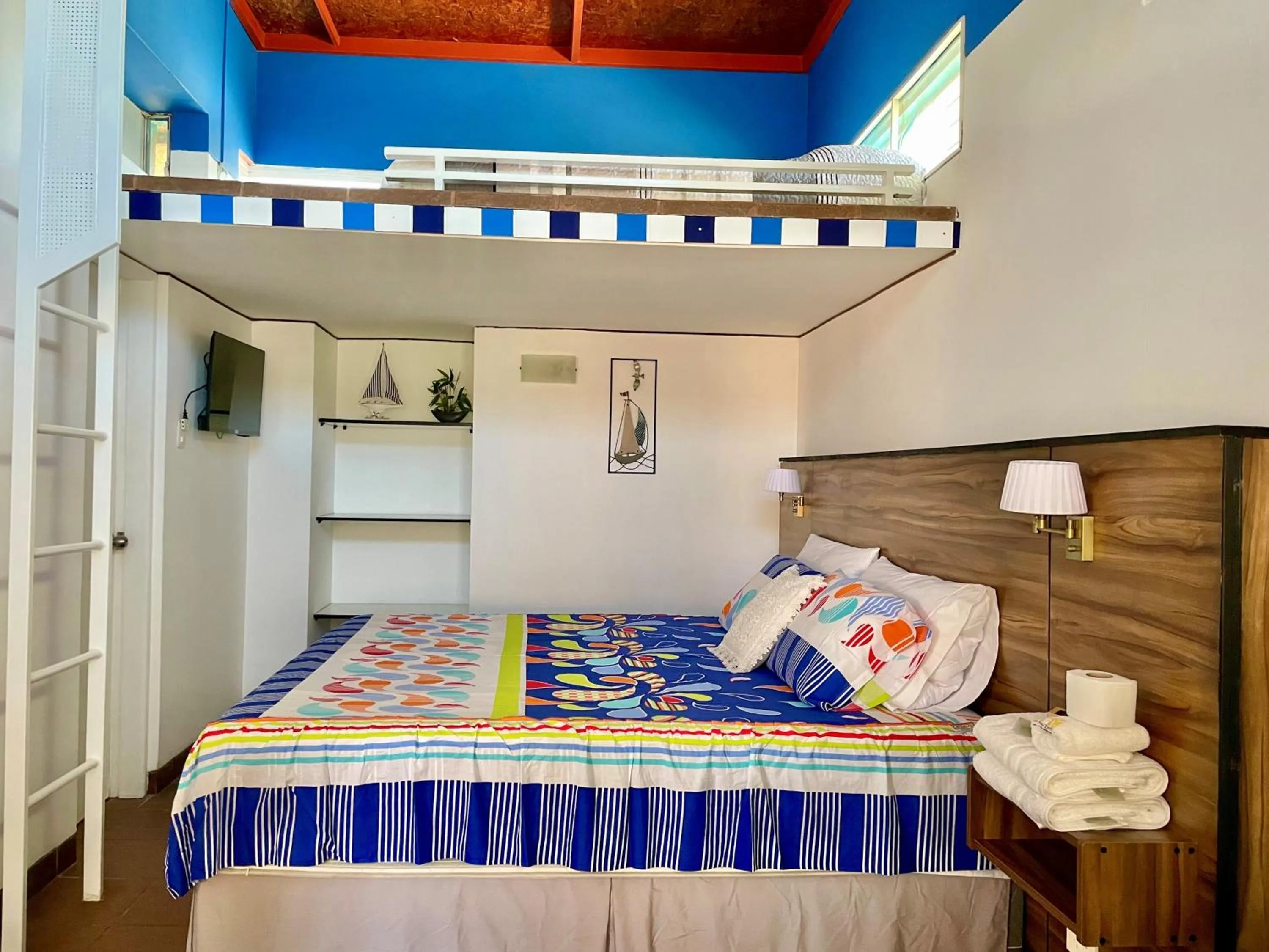 Photo of the whole room, Bed in Hotel Casa Playa Zorritos