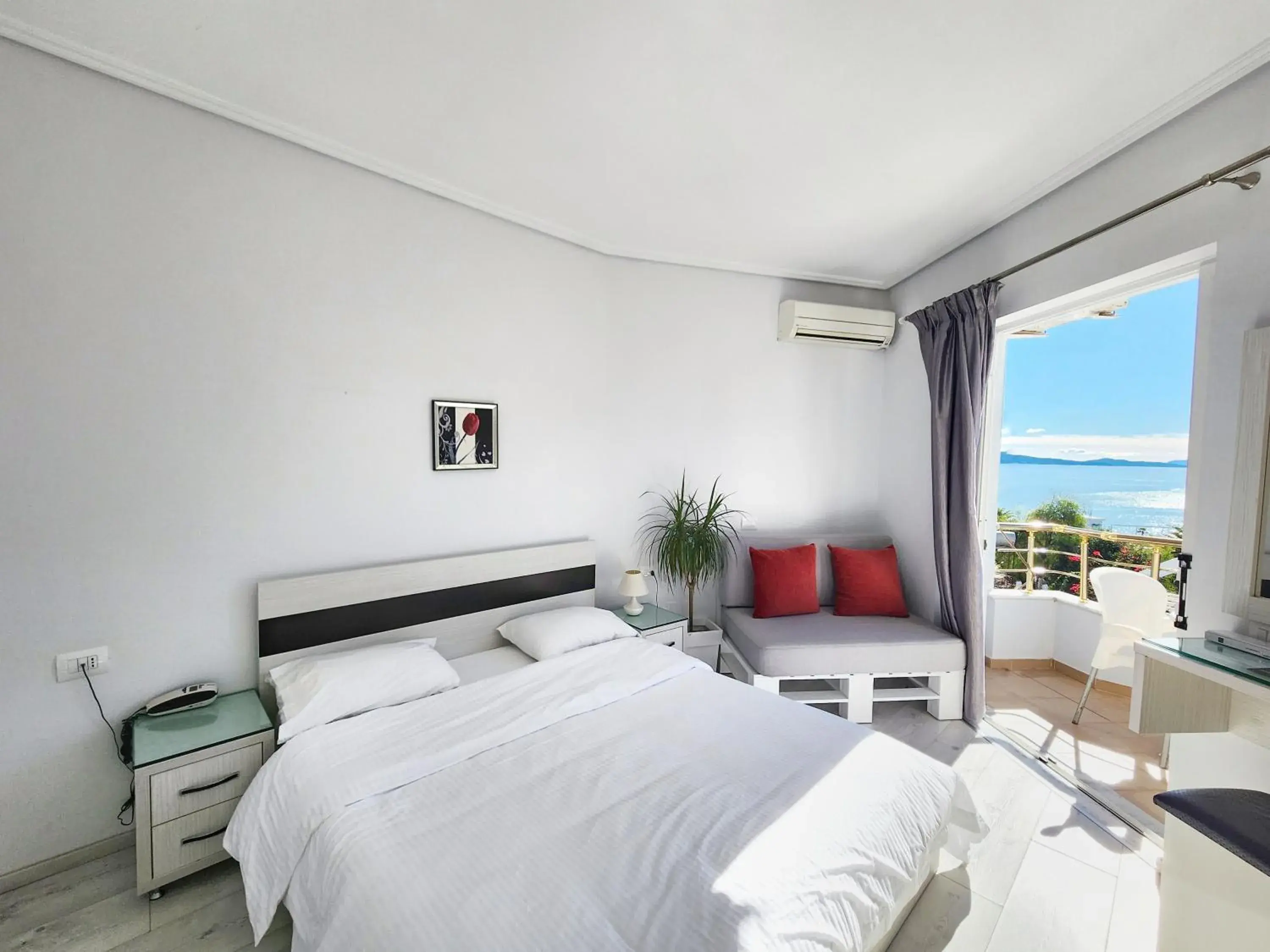 Double Room with Sea View in Hotel JoAn Double Room with Sea View in Hotel JoAn