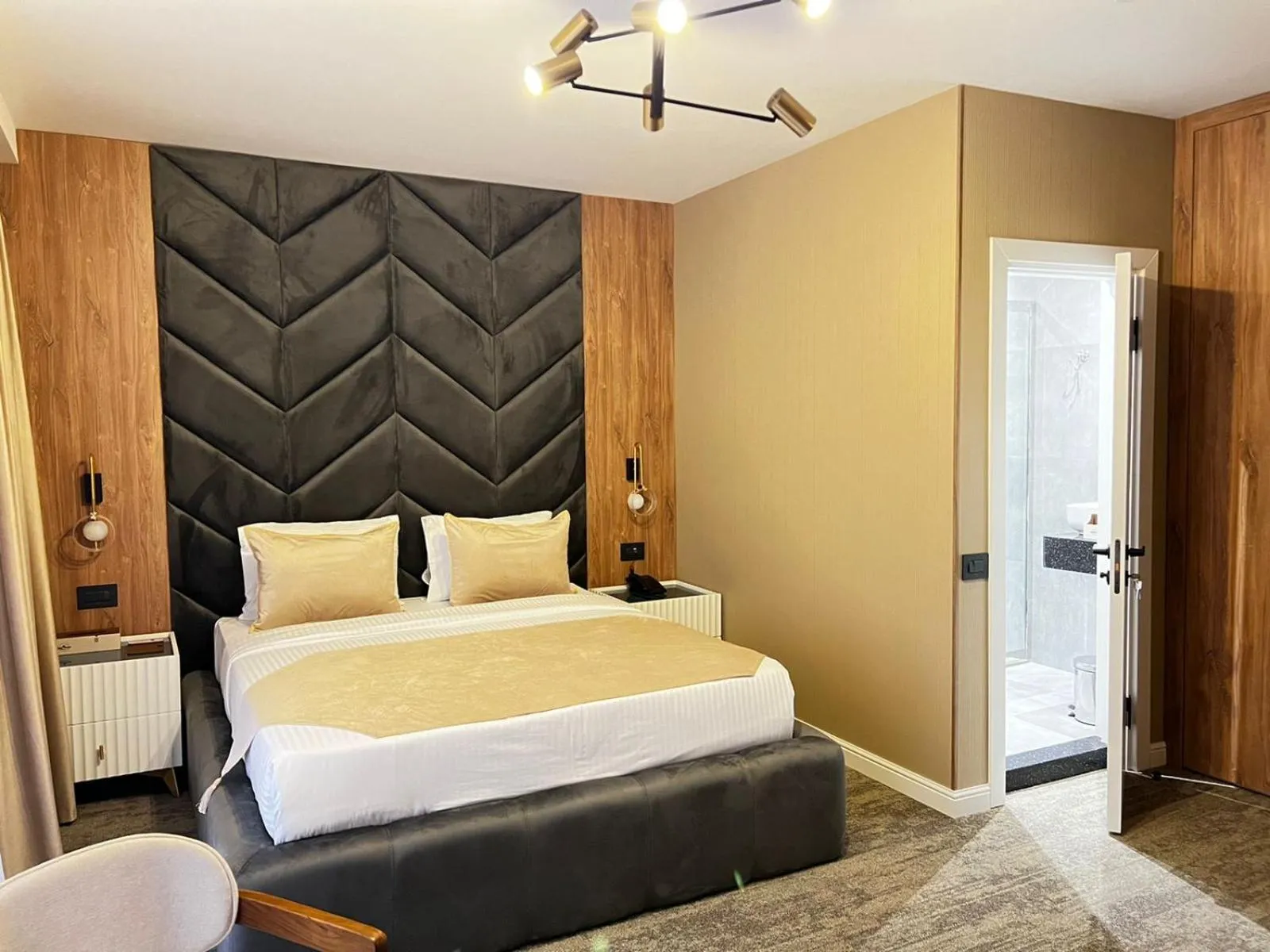 Photo of the whole room, Bed in White Breeze Hotel