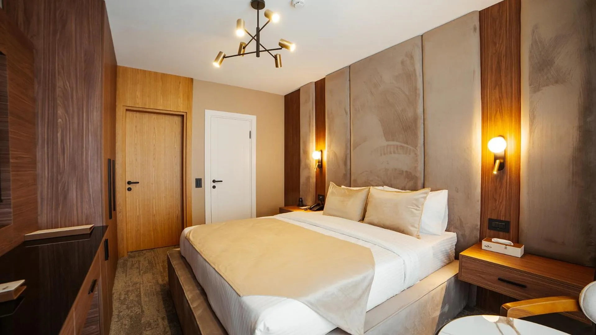 Photo of the whole room, Bed in White Breeze Hotel