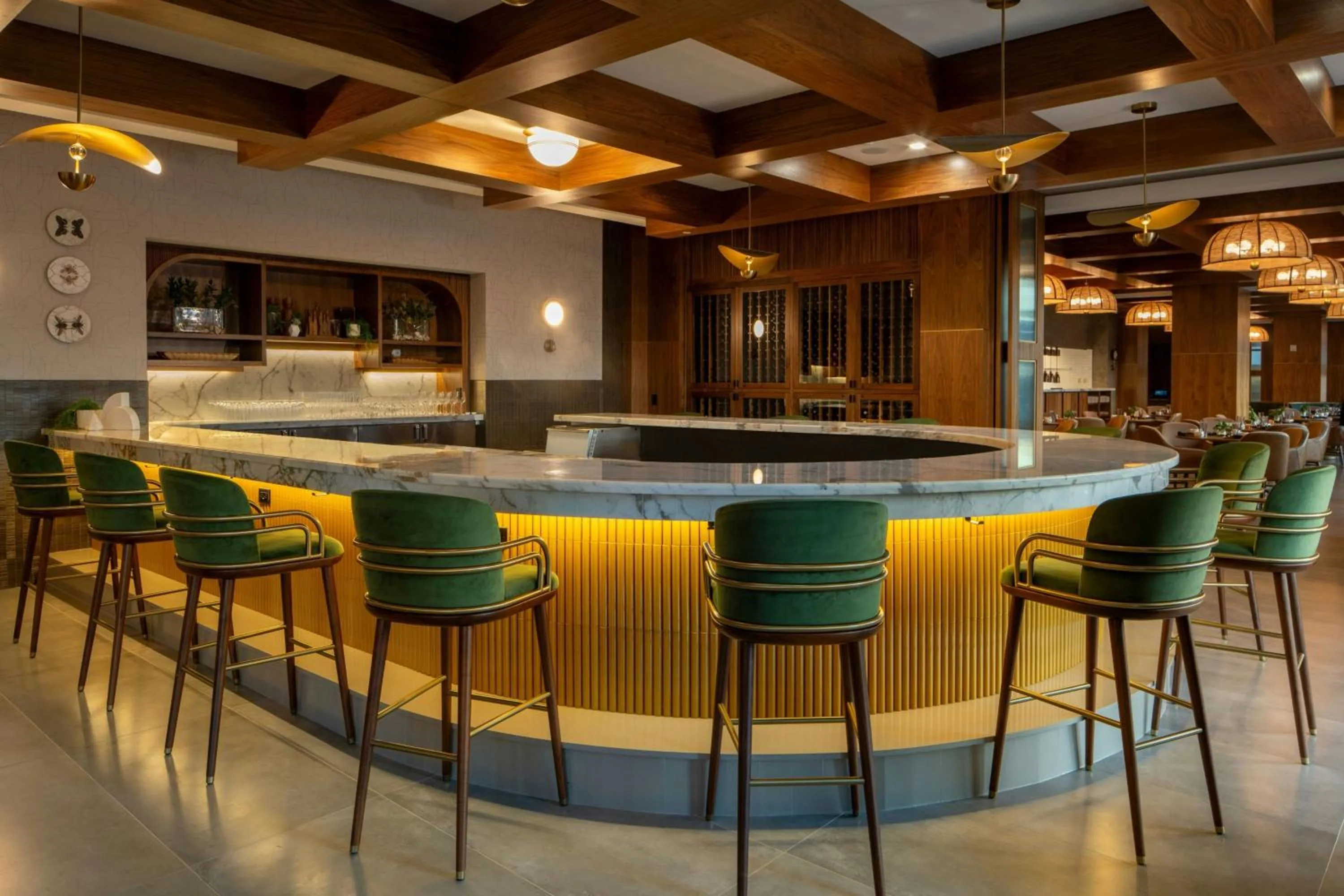 Lounge or bar in Trilogy Hotel Huntsville, Autograph Collection