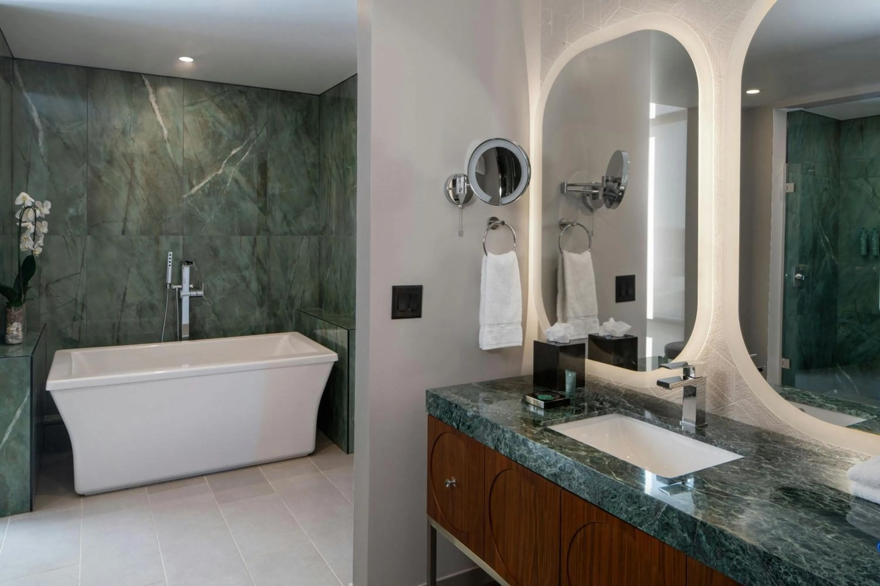 Bathroom in Trilogy Hotel Huntsville, Autograph Collection