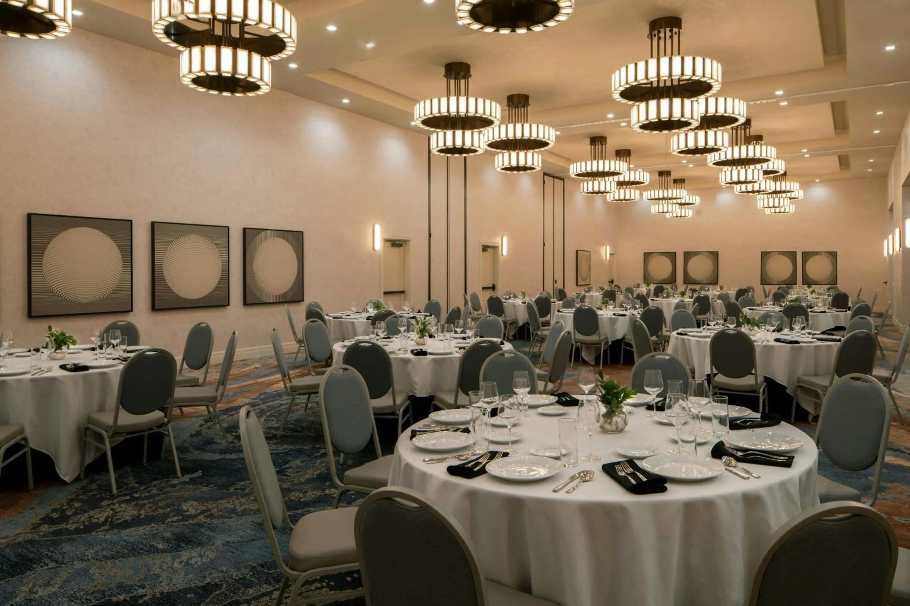 Meeting/conference room in Trilogy Hotel Huntsville, Autograph Collection