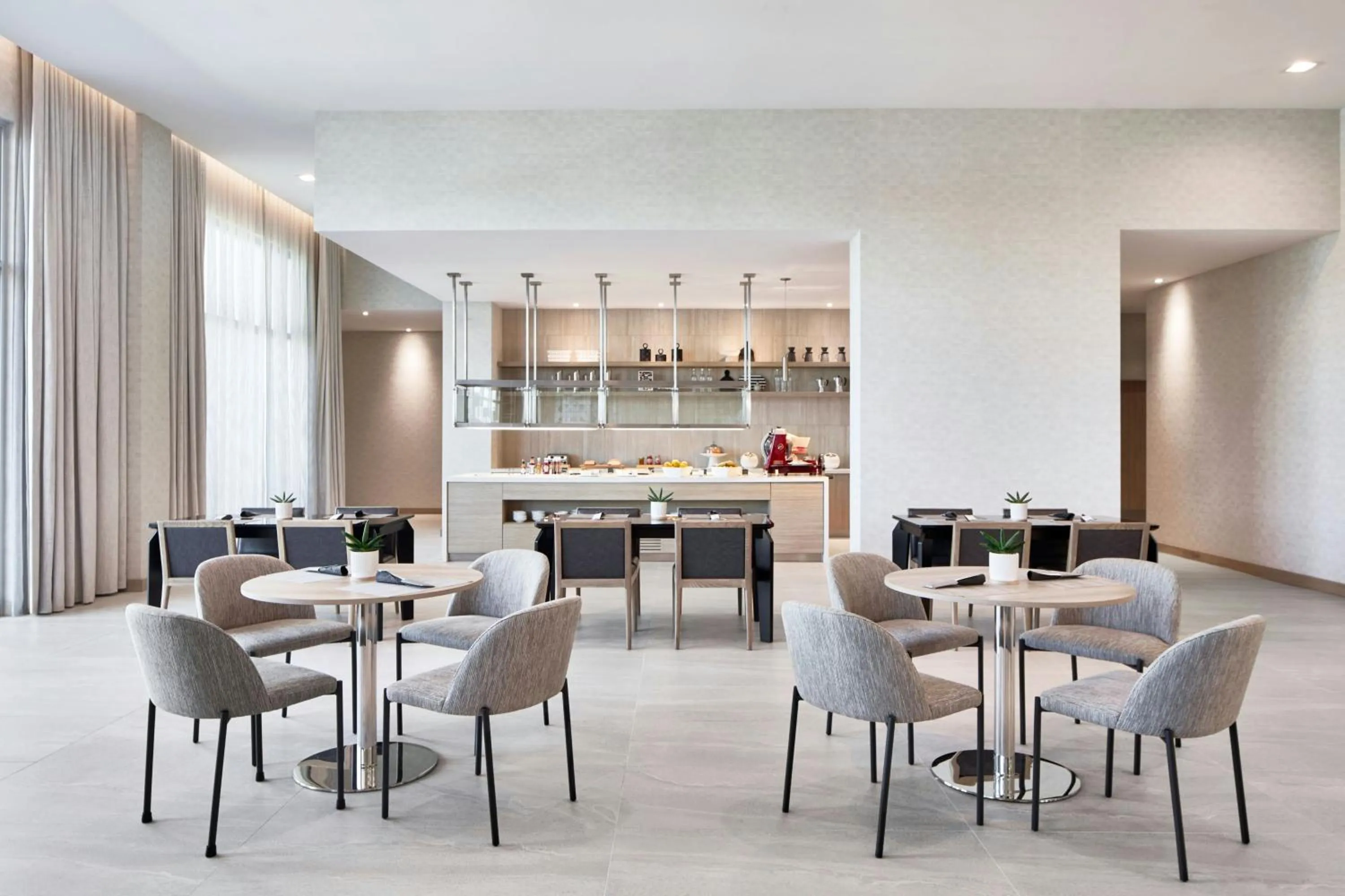 Breakfast in AC Hotel St Augustine Downtown