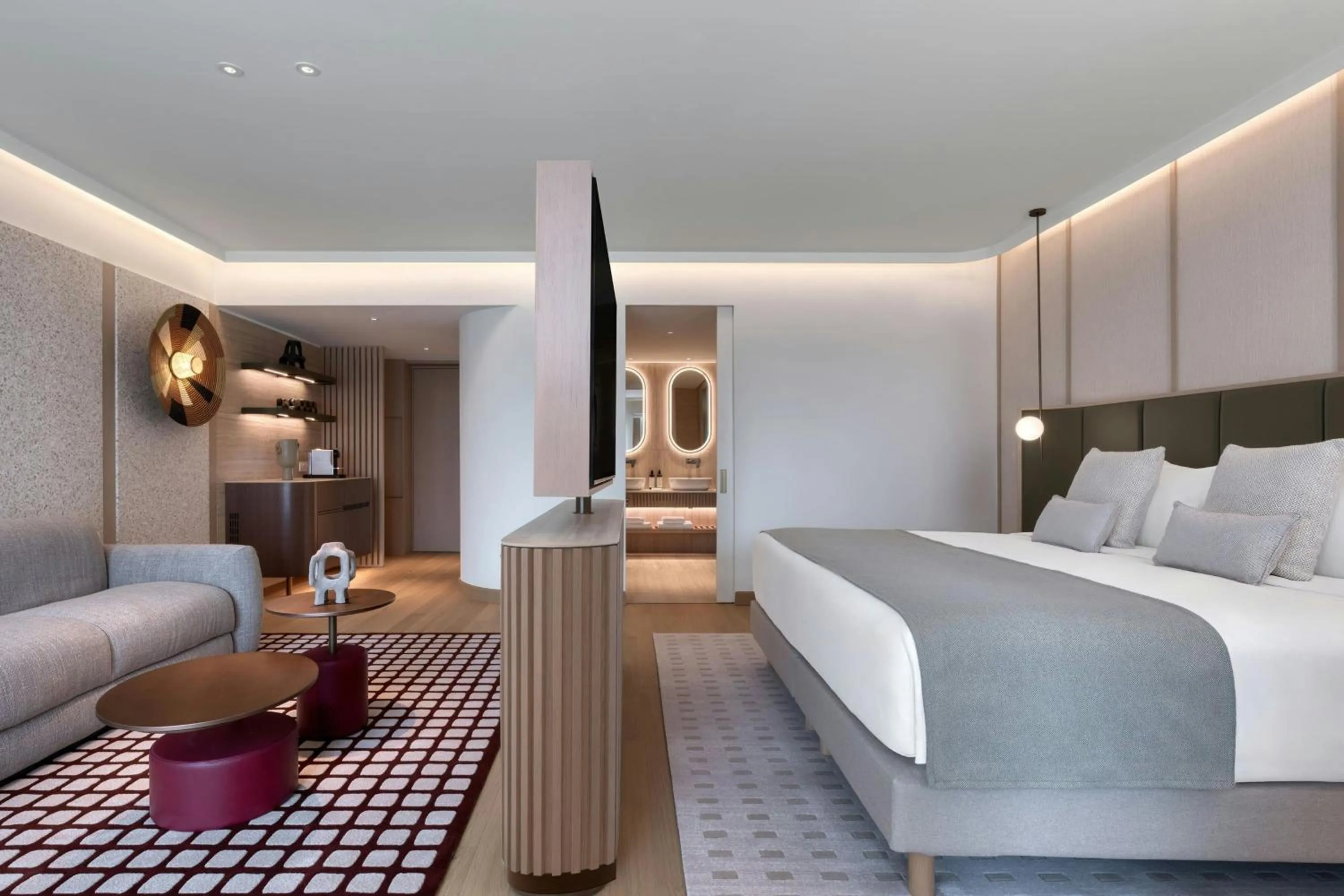 Photo of the whole room, Bed in The Landmark Nicosia, Autograph Collection