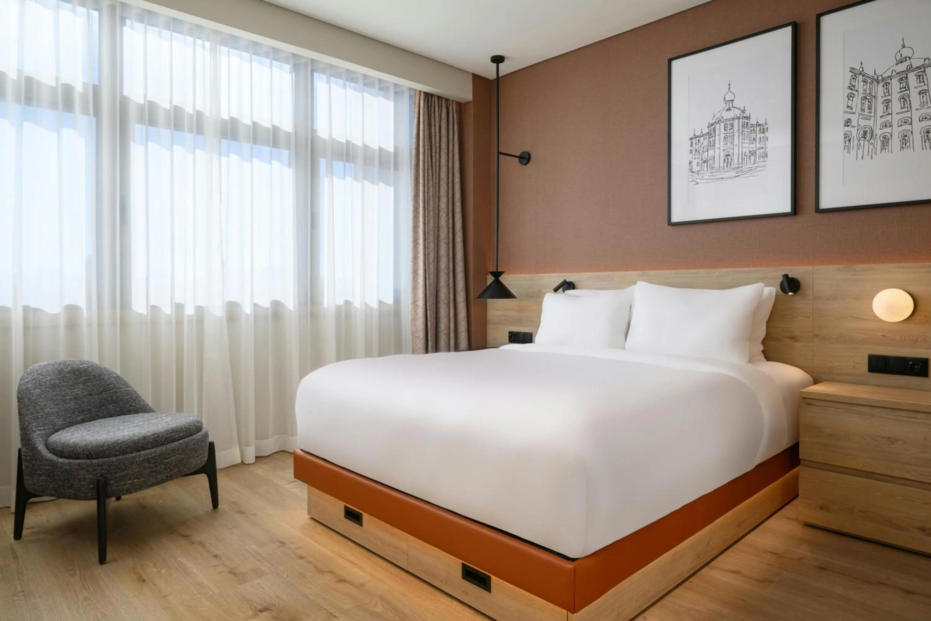 Bathroom, Bed in Residence Inn by Marriott Lisbon