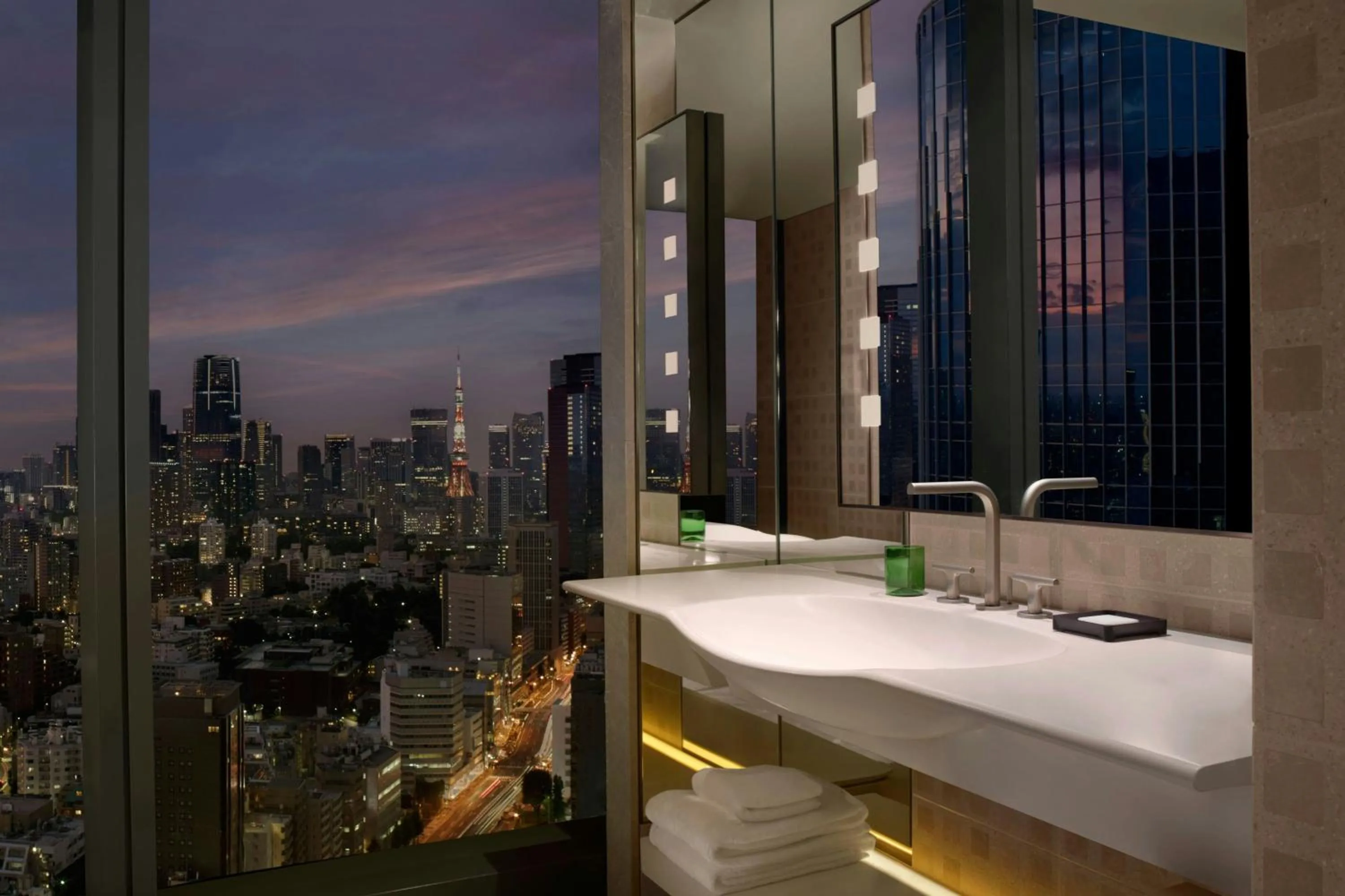 Bathroom in JW Marriott Hotel Tokyo